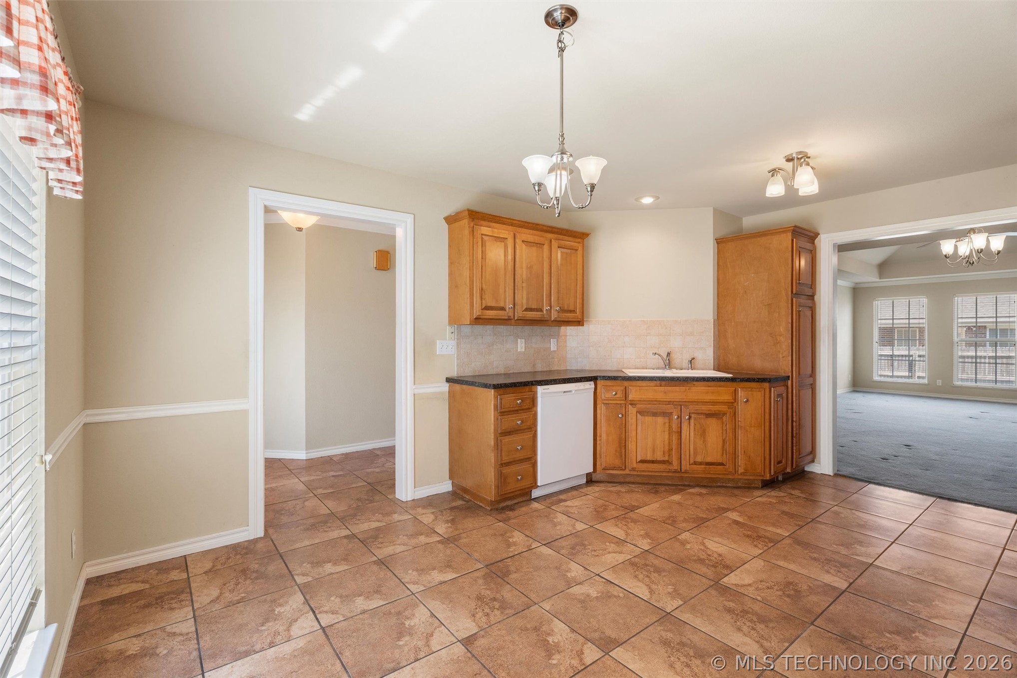 1016 Taylor Drive Bartlesville OK 74006