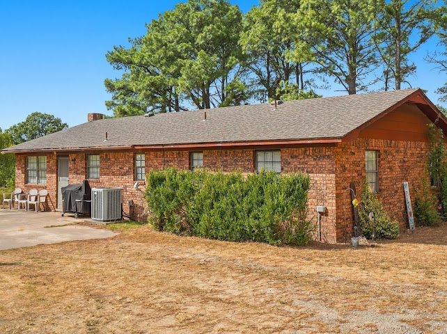 30063 S 4300 Road Stigler OK 74462