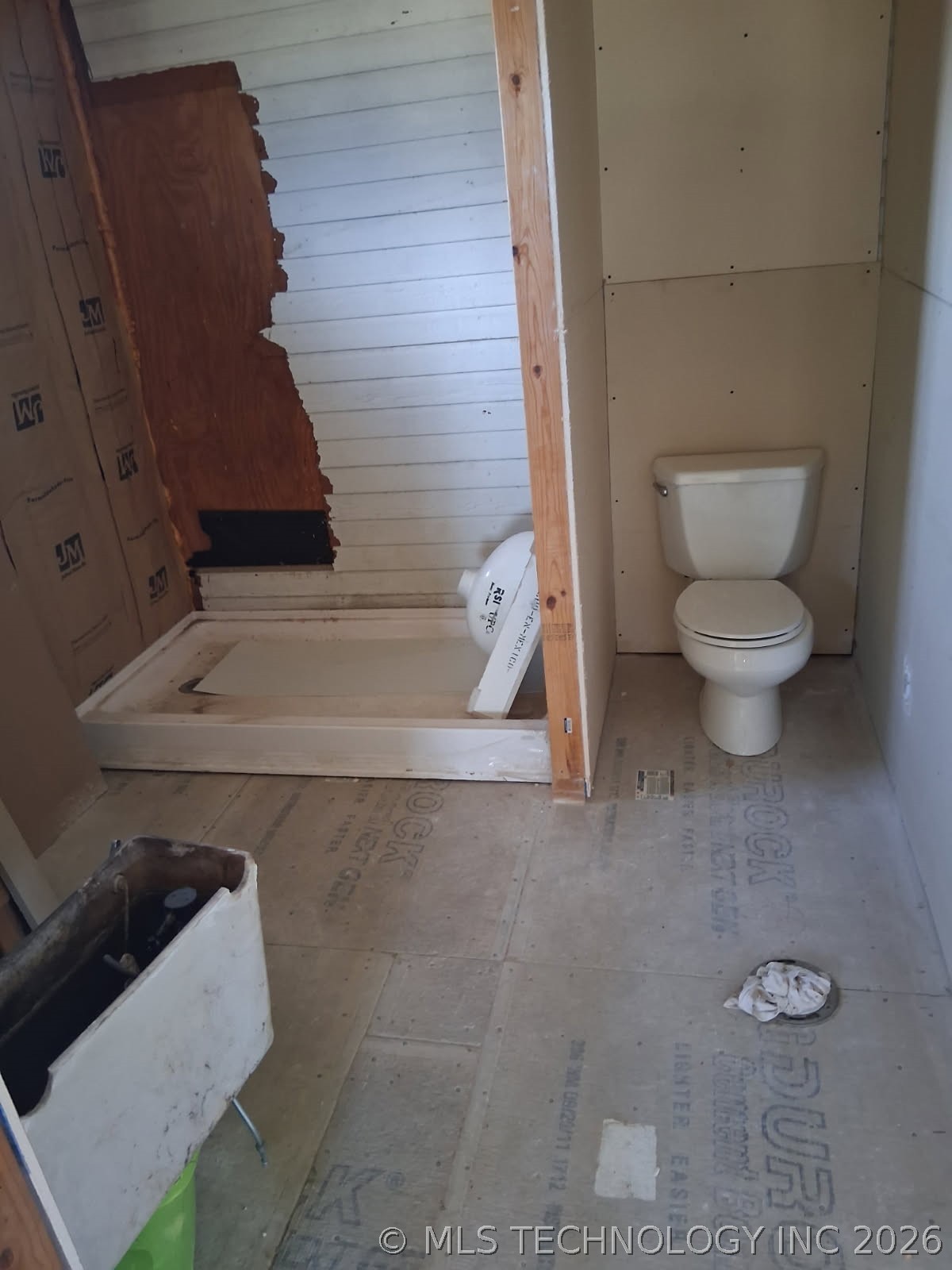 1421 2nd NE Ardmore OK 73401