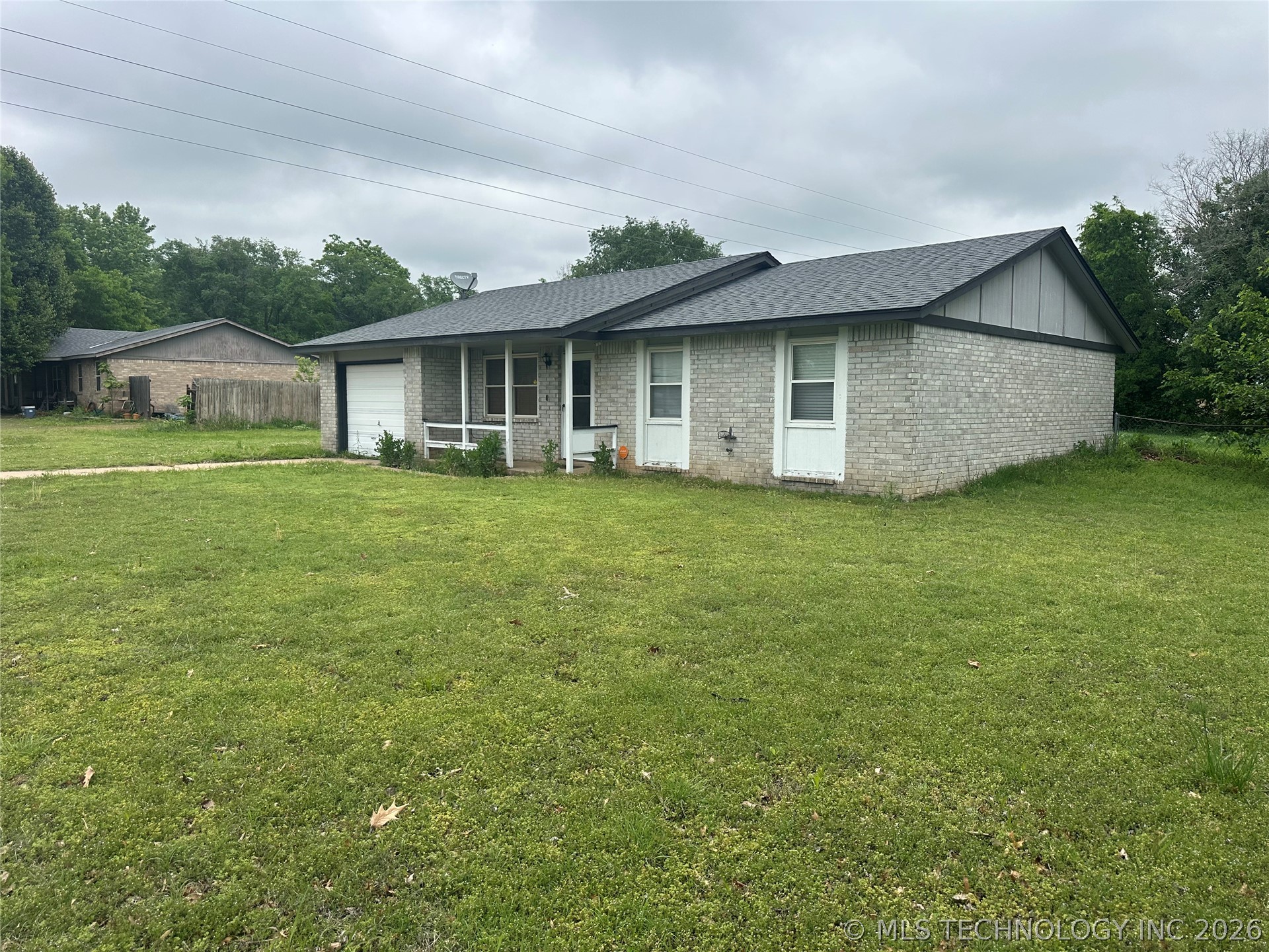 1129 S Oak Street Bristow OK 74010