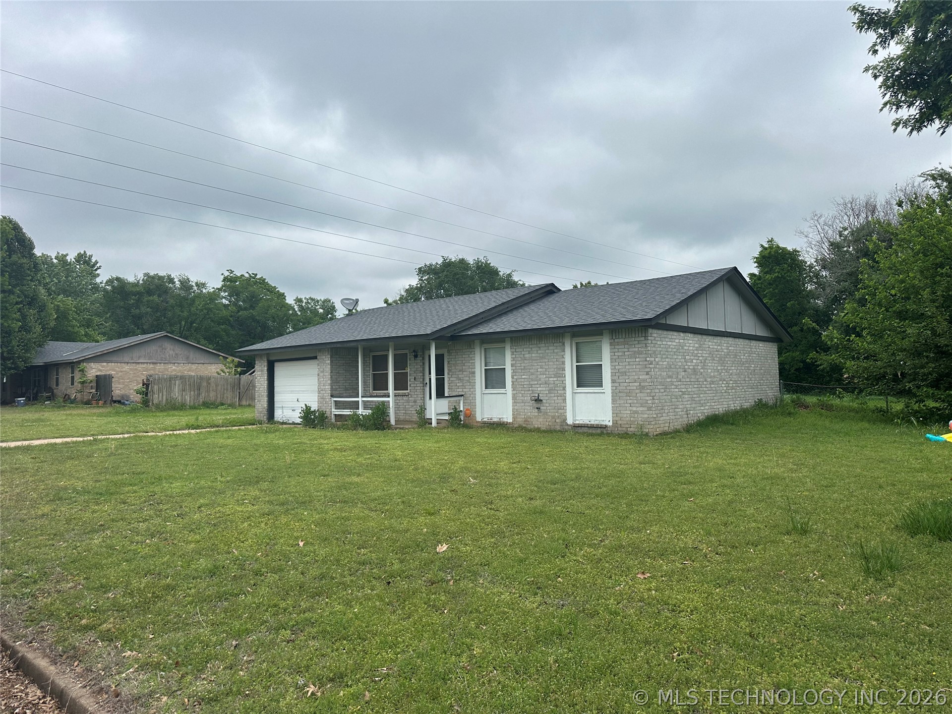1129 S Oak Street Bristow OK 74010