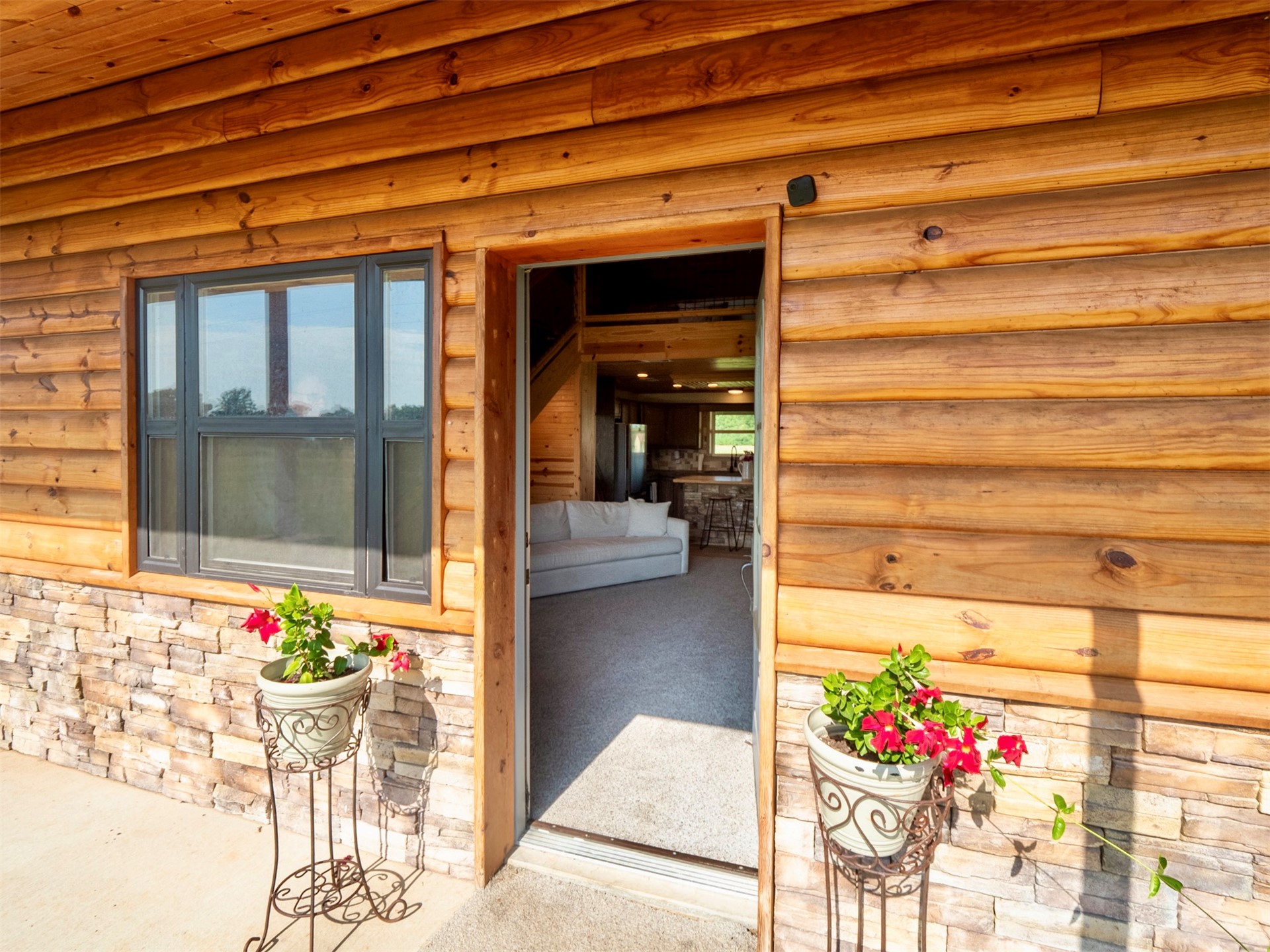 129 Hidden Trail Cartwright OK 74731