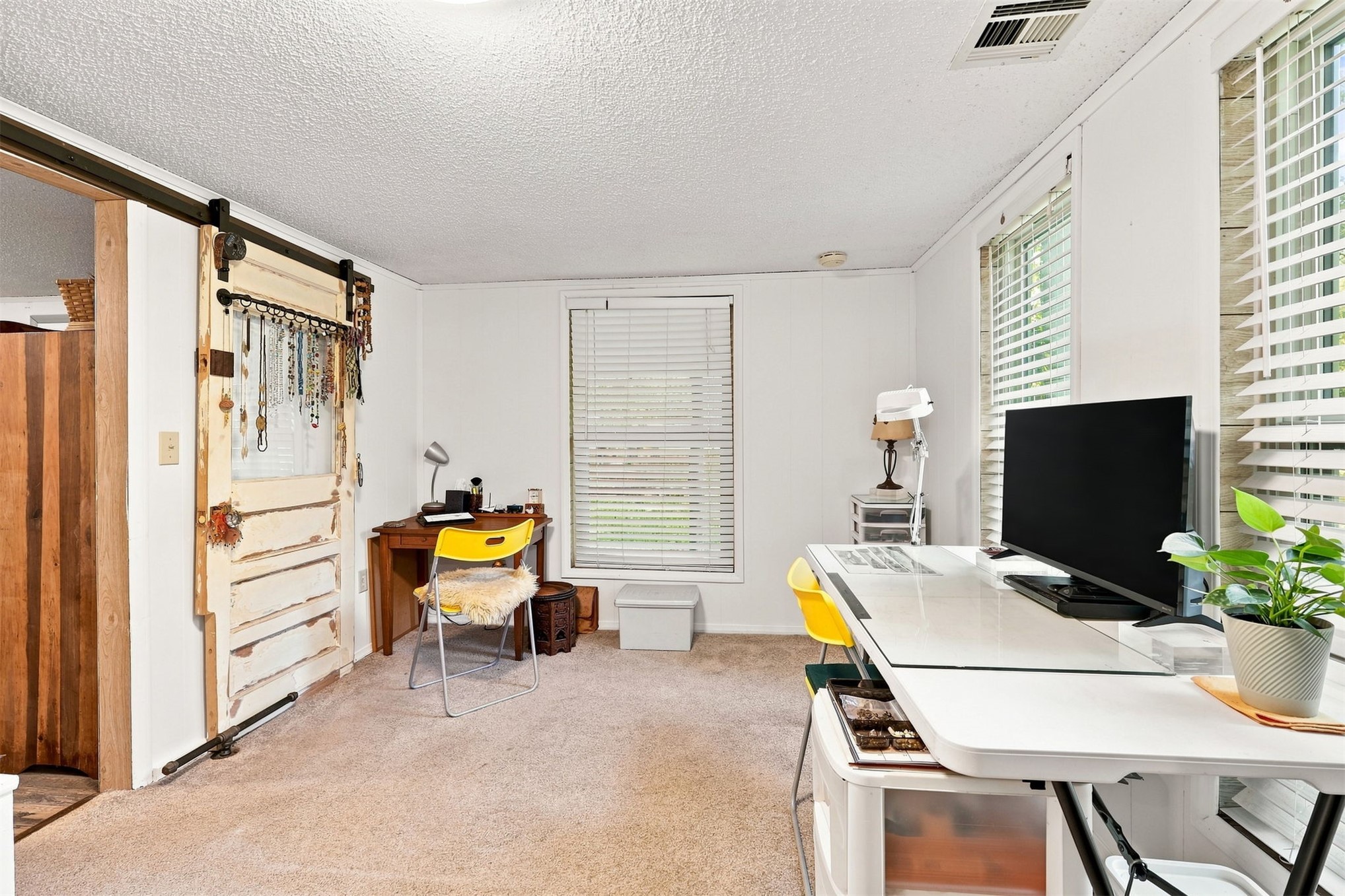 21243 W 898 Road Cookson OK 74427
