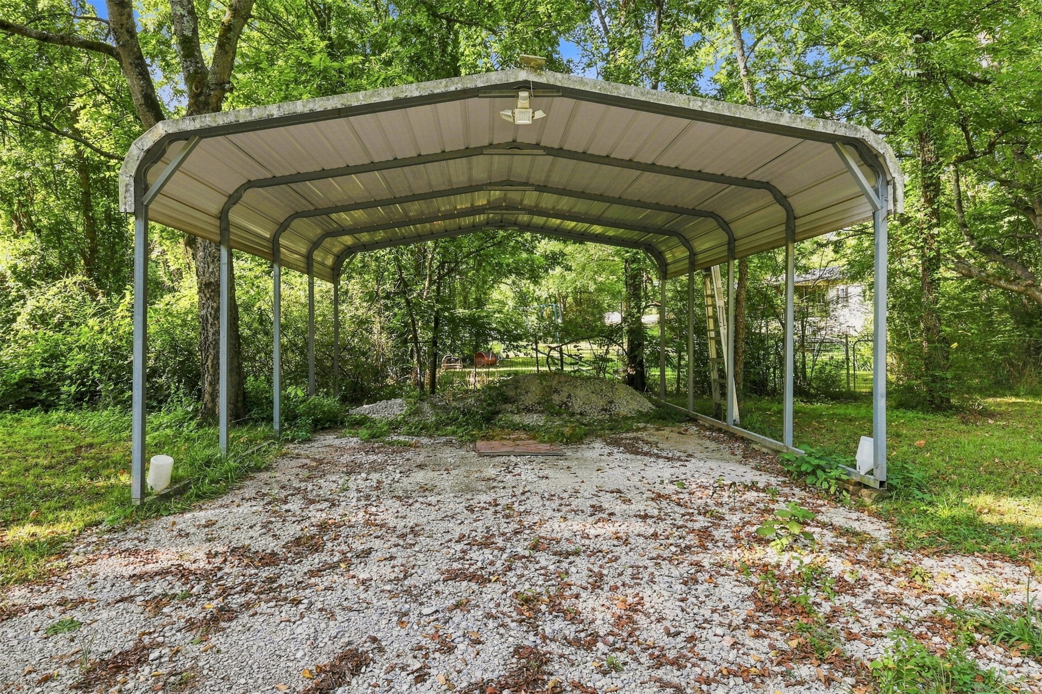 21243 W 898 Road Cookson OK 74427