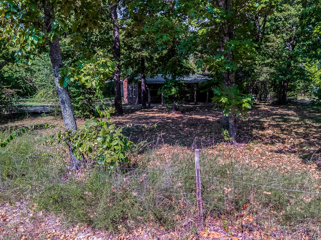 21243 W 898 Road Cookson OK 74427