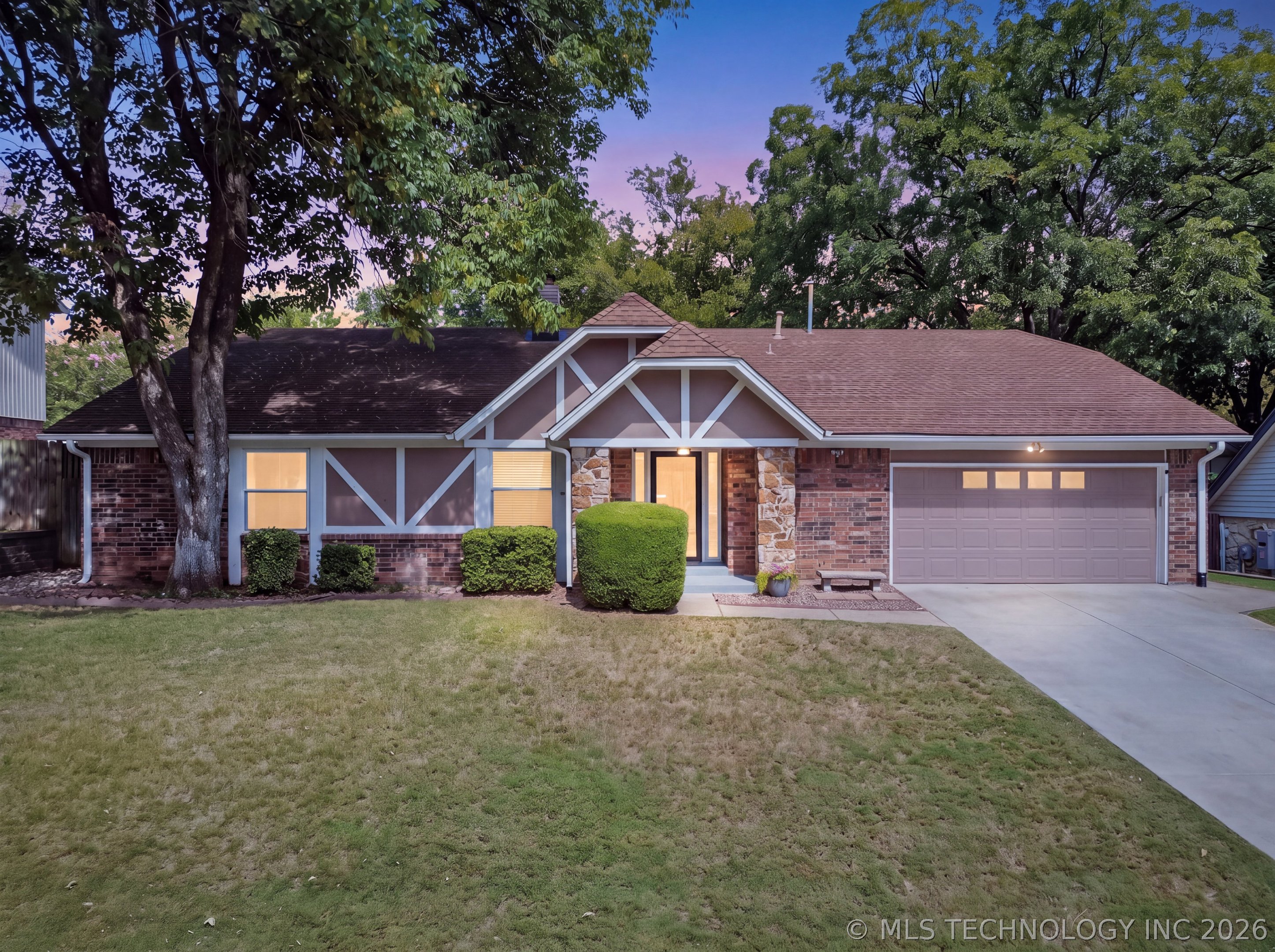 3833 E 82nd Place Tulsa OK 74137