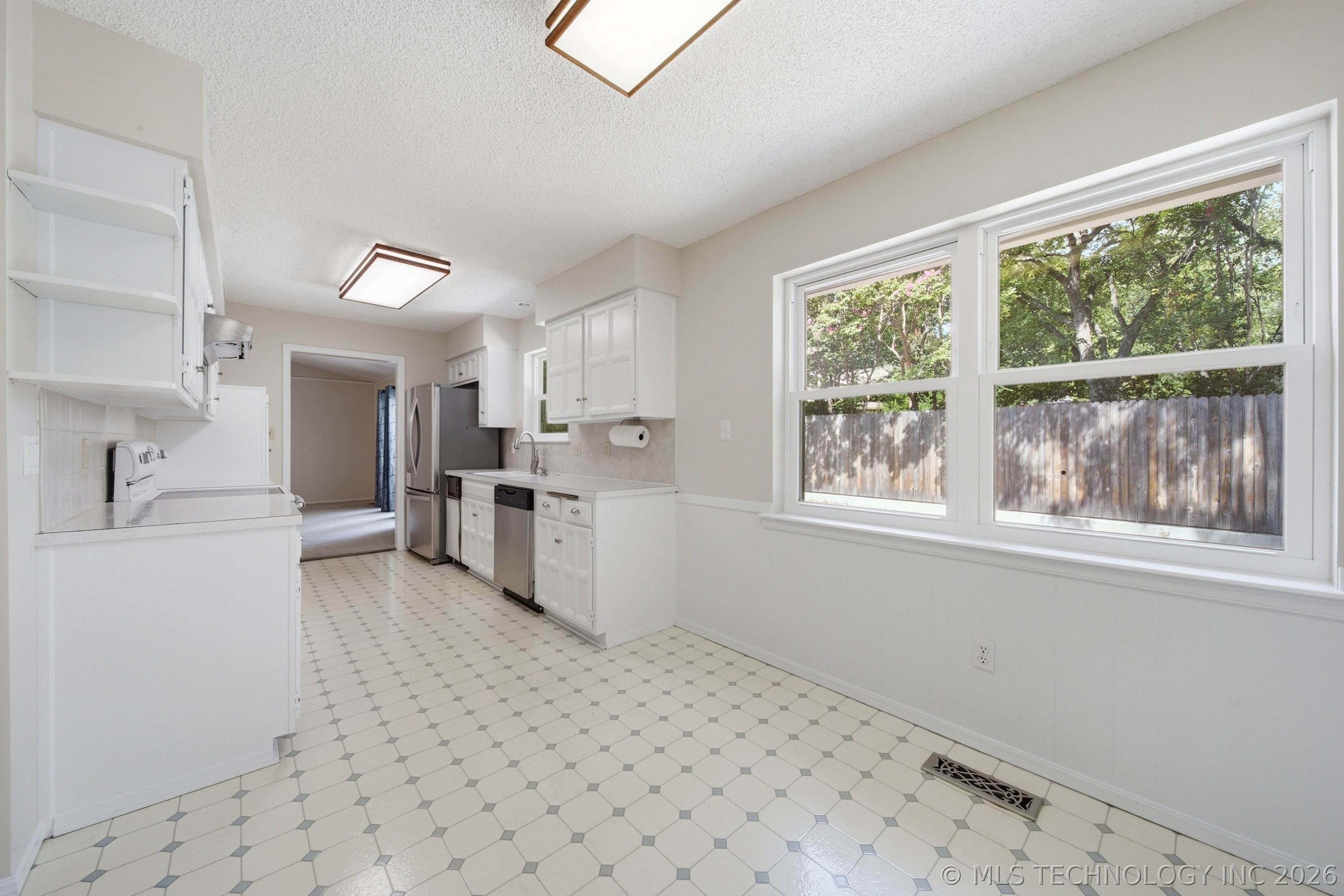 3833 E 82nd Place Tulsa OK 74137
