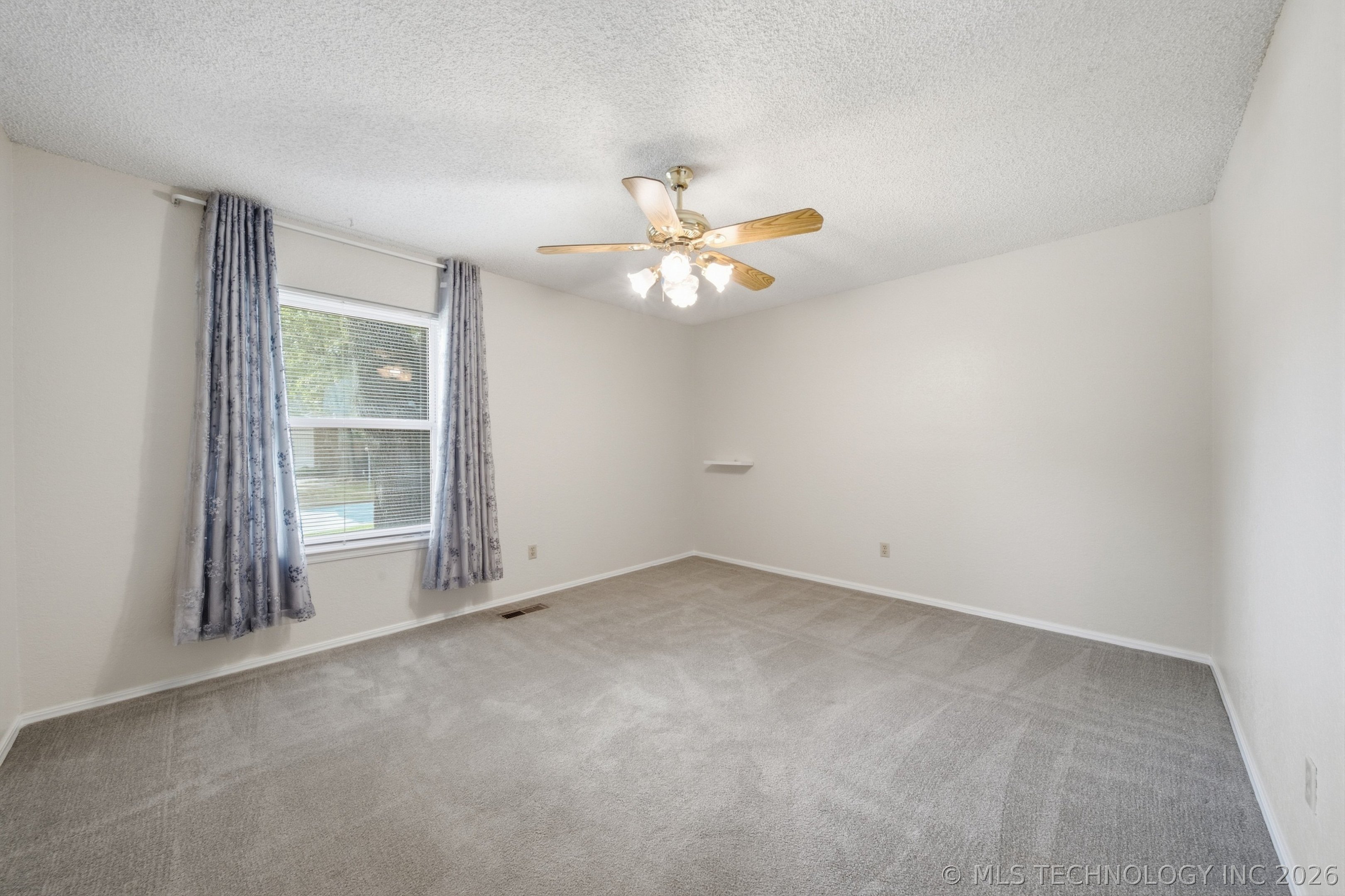 3833 E 82nd Place Tulsa OK 74137