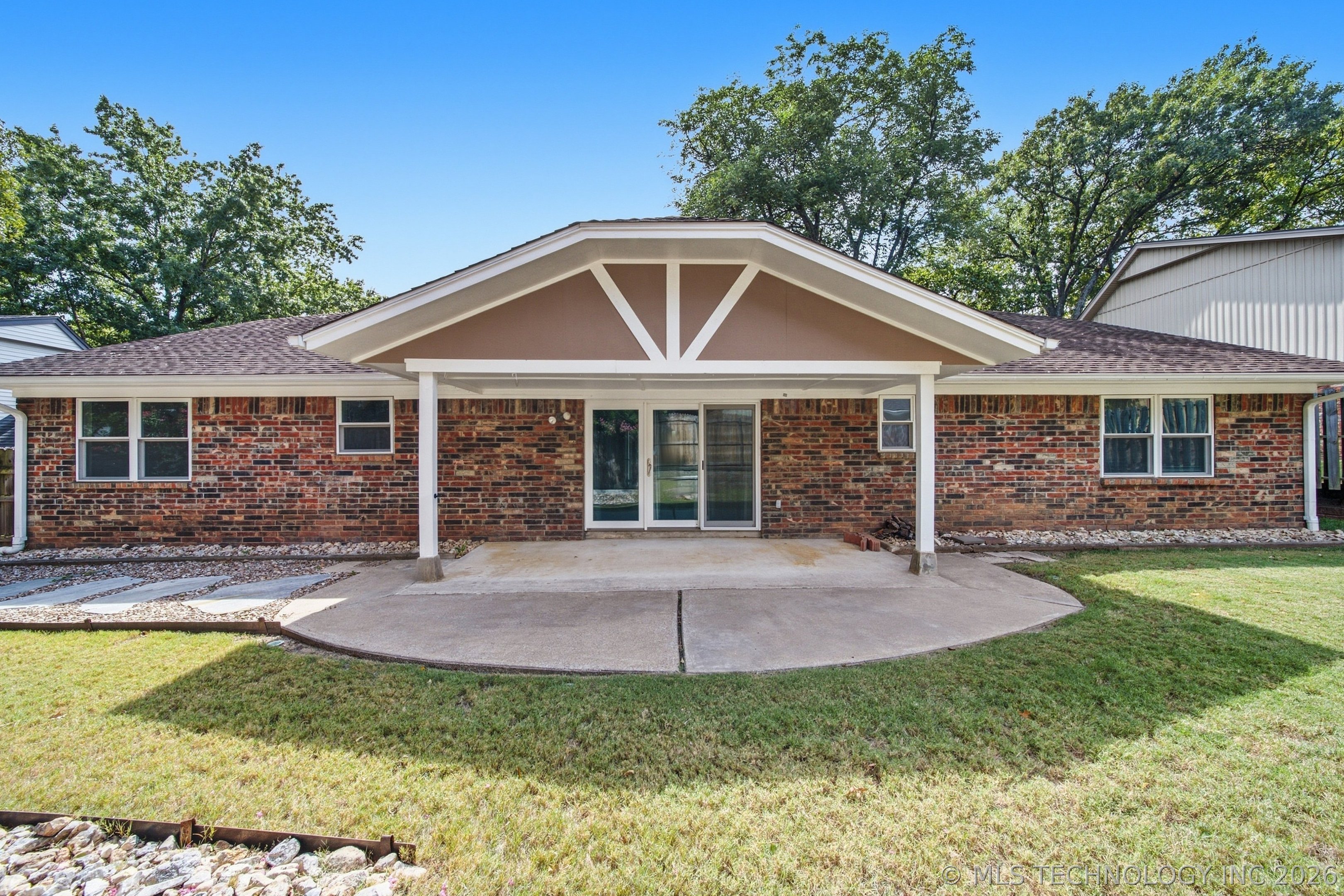 3833 E 82nd Place Tulsa OK 74137