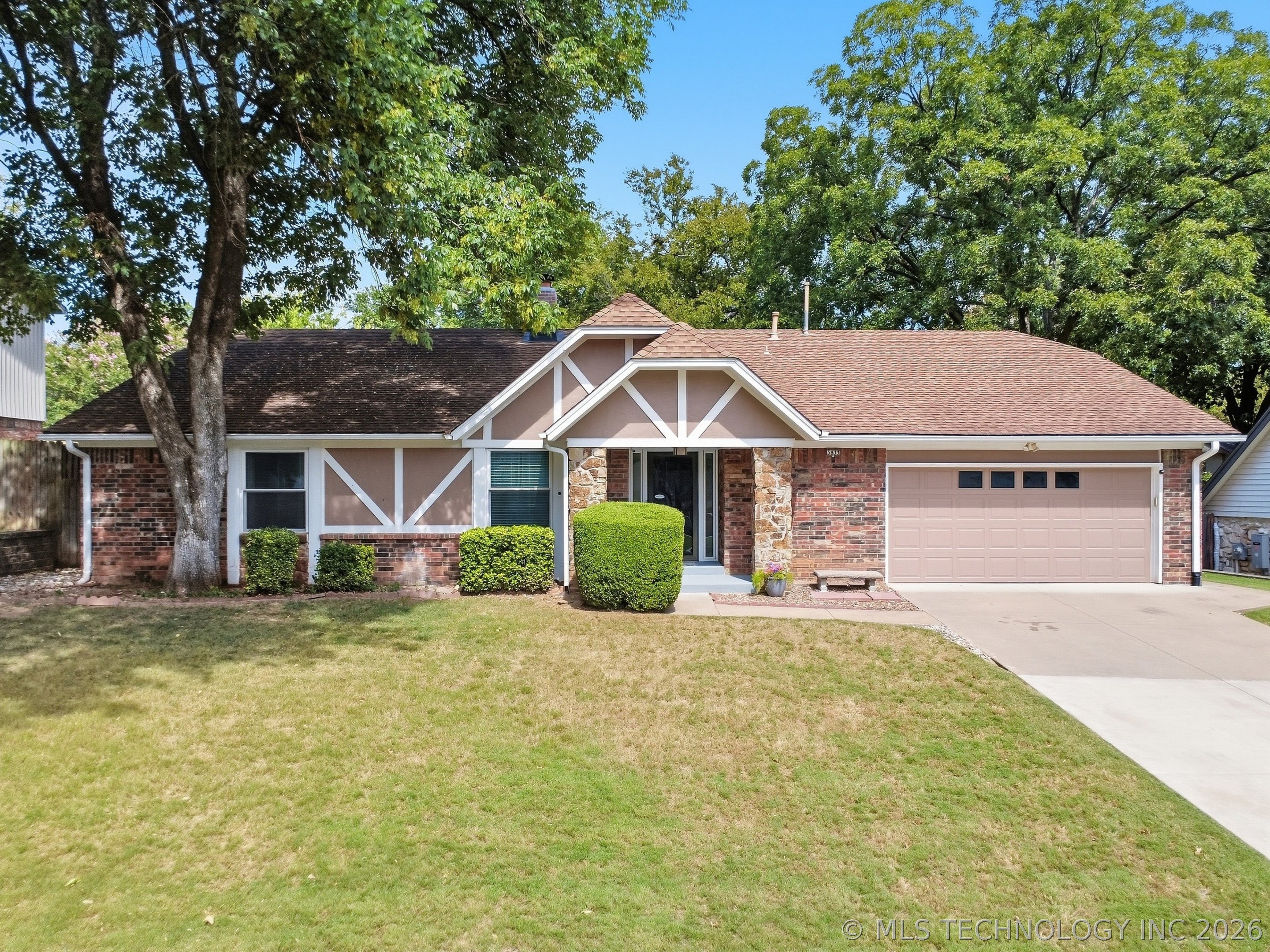 3833 E 82nd Place Tulsa OK 74137