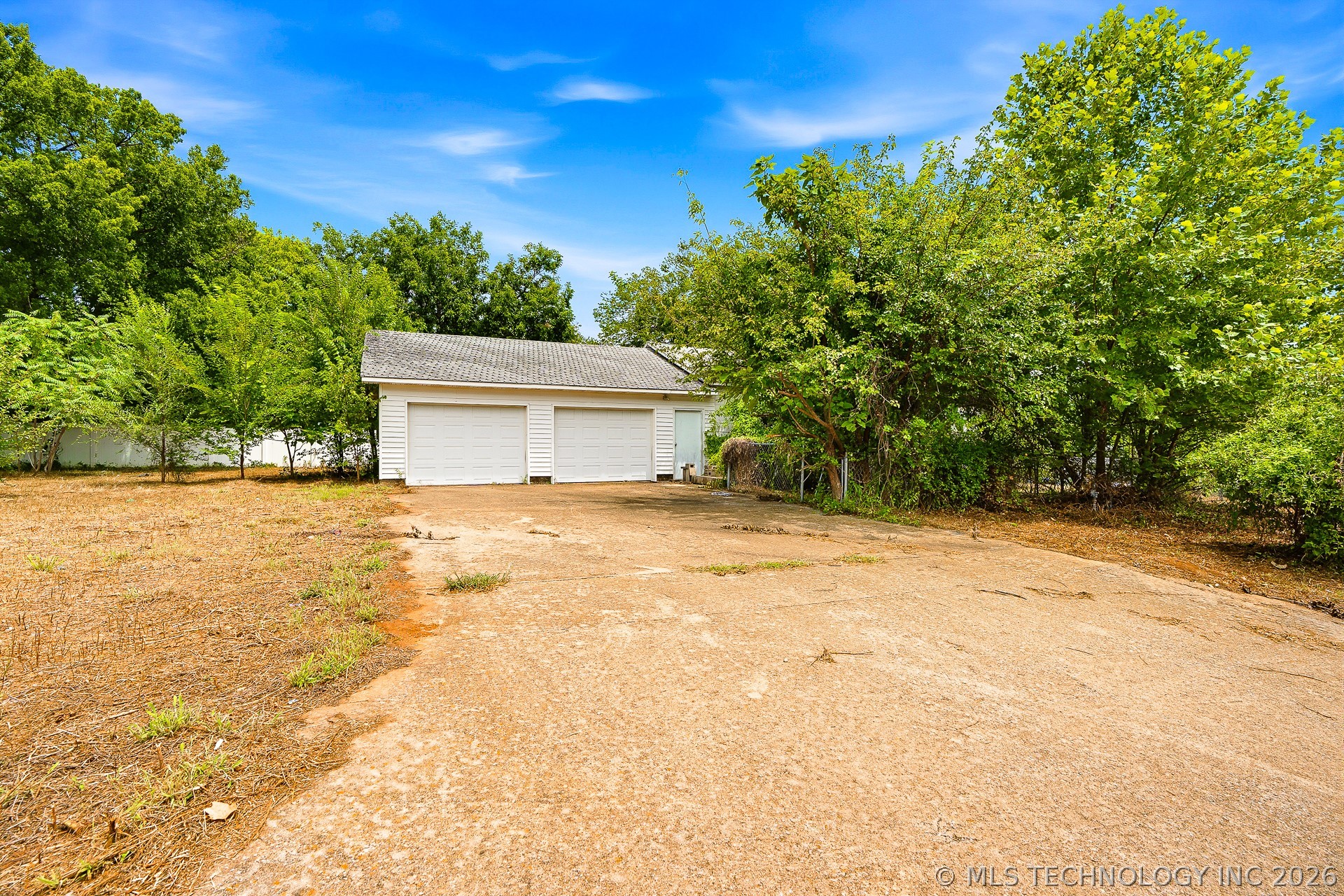 327 W 1st Street Konawa OK 74849
