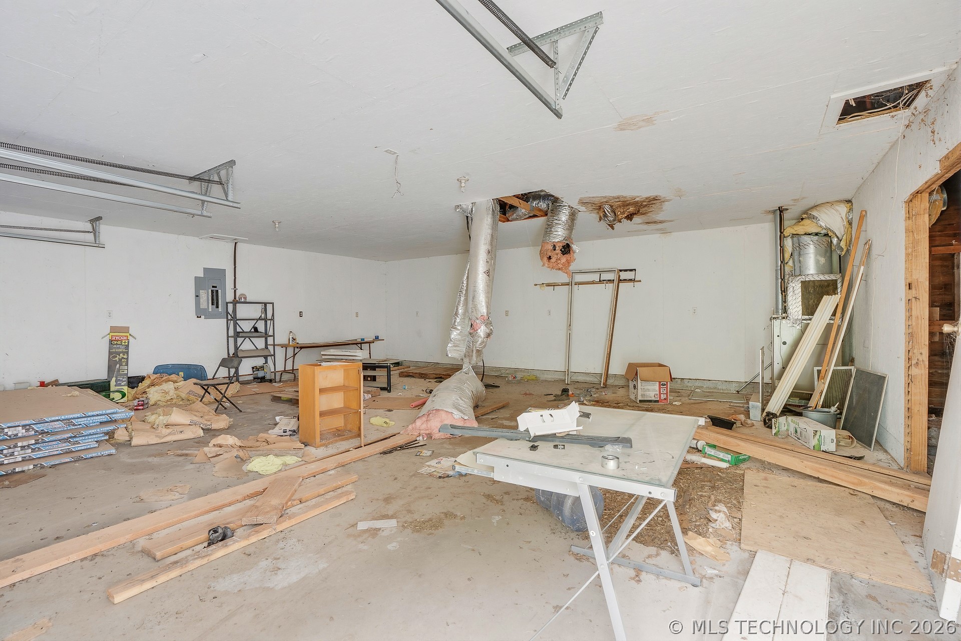 327 W 1st Street Konawa OK 74849