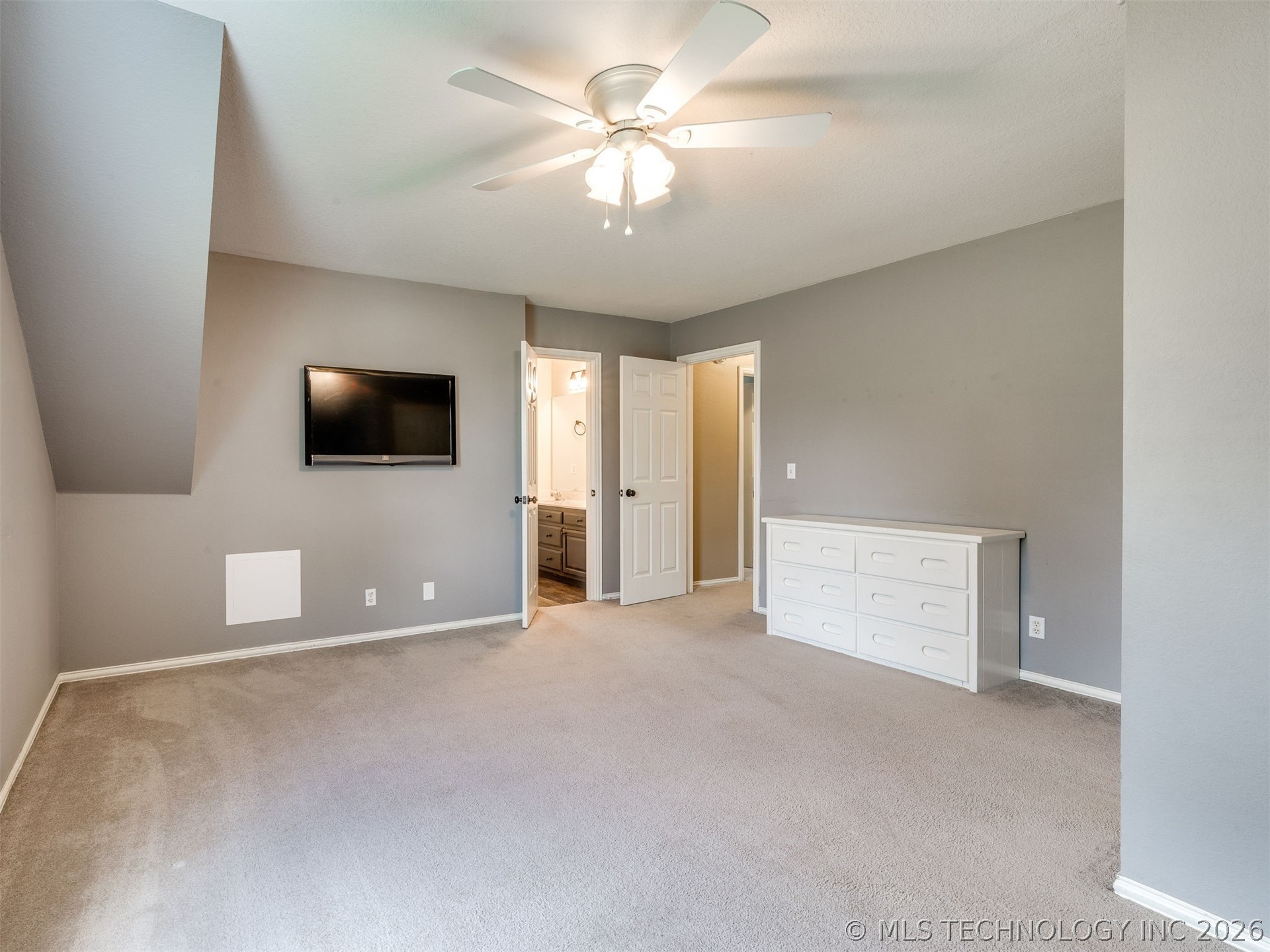 7816 E Broadway Street Broken Arrow OK 74014