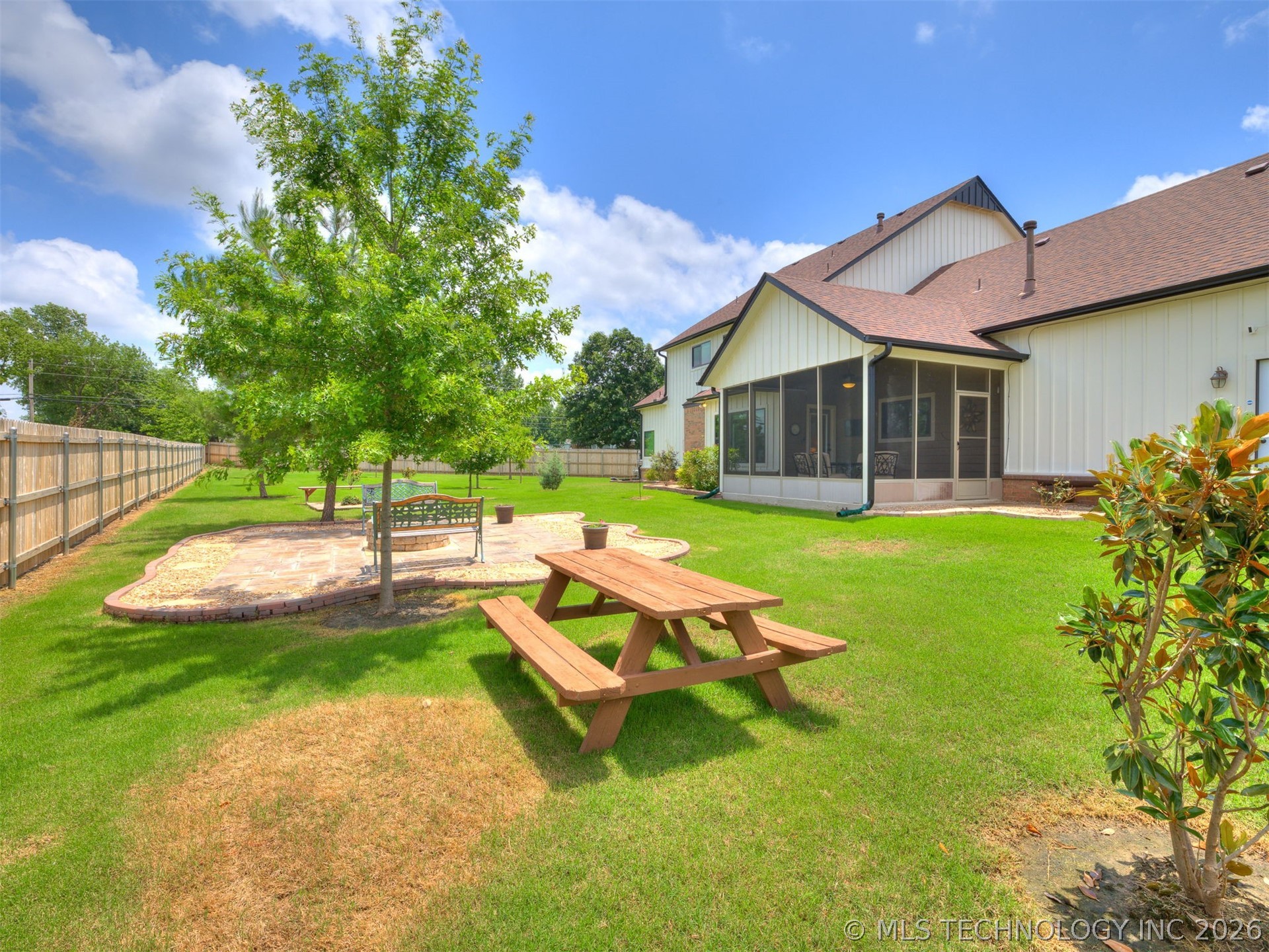 7816 E Broadway Street Broken Arrow OK 74014