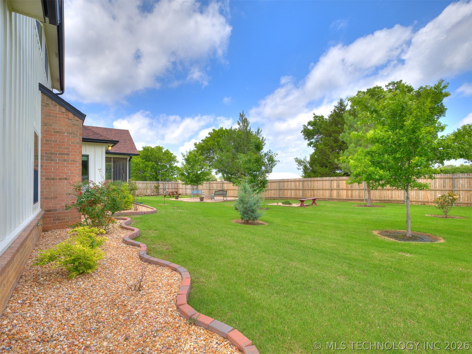 7816 E Broadway Street Broken Arrow OK 74014