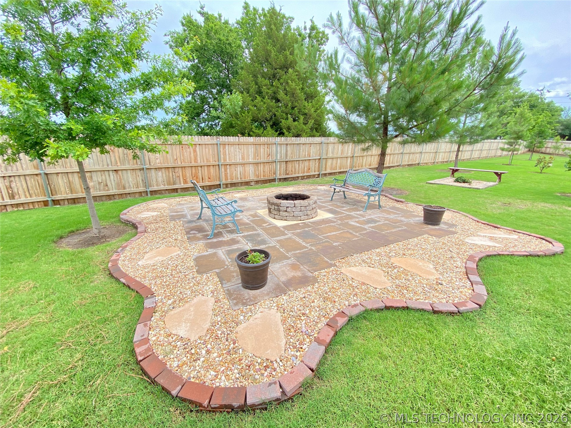 7816 E Broadway Street Broken Arrow OK 74014