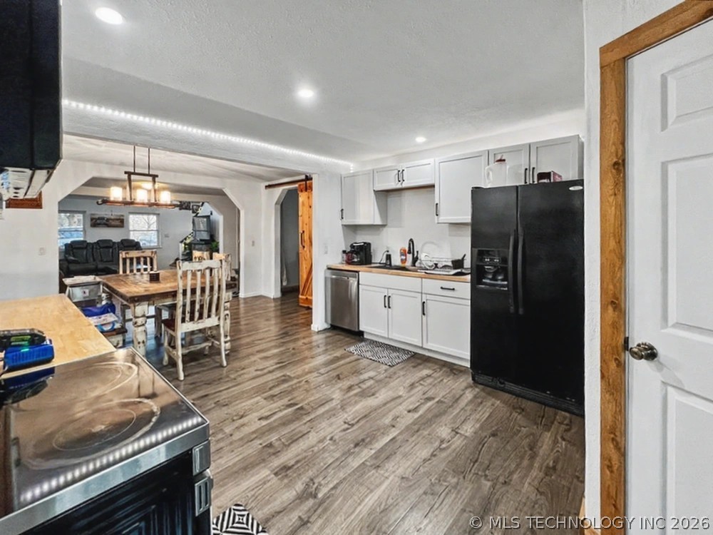 17902 E 688 Road Tahlequah OK 74464