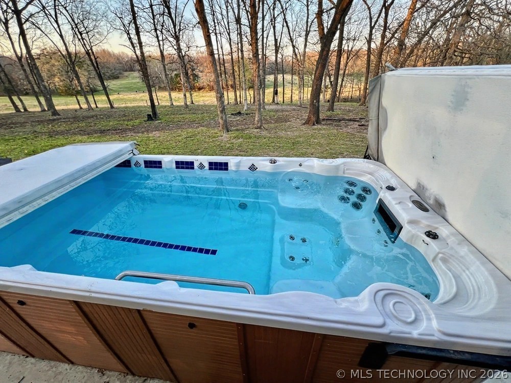 17902 E 688 Road Tahlequah OK 74464
