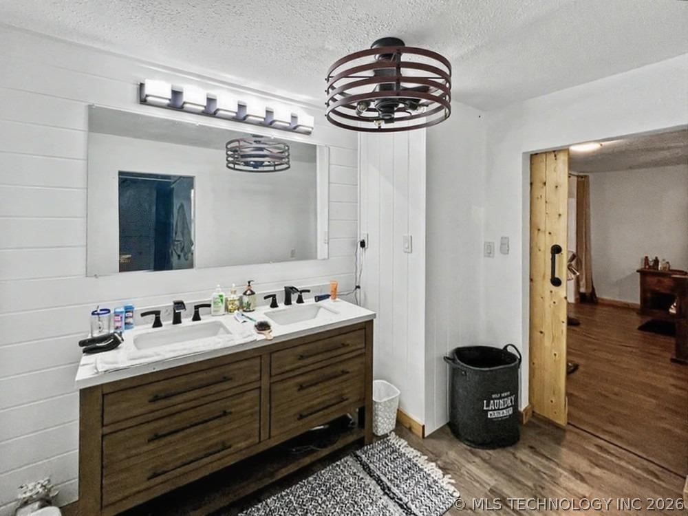 17902 E 688 Road Tahlequah OK 74464