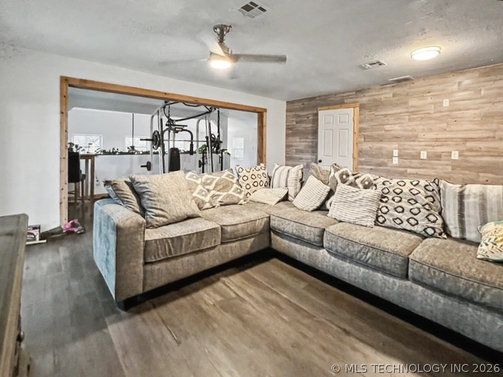17902 E 688 Road Tahlequah OK 74464