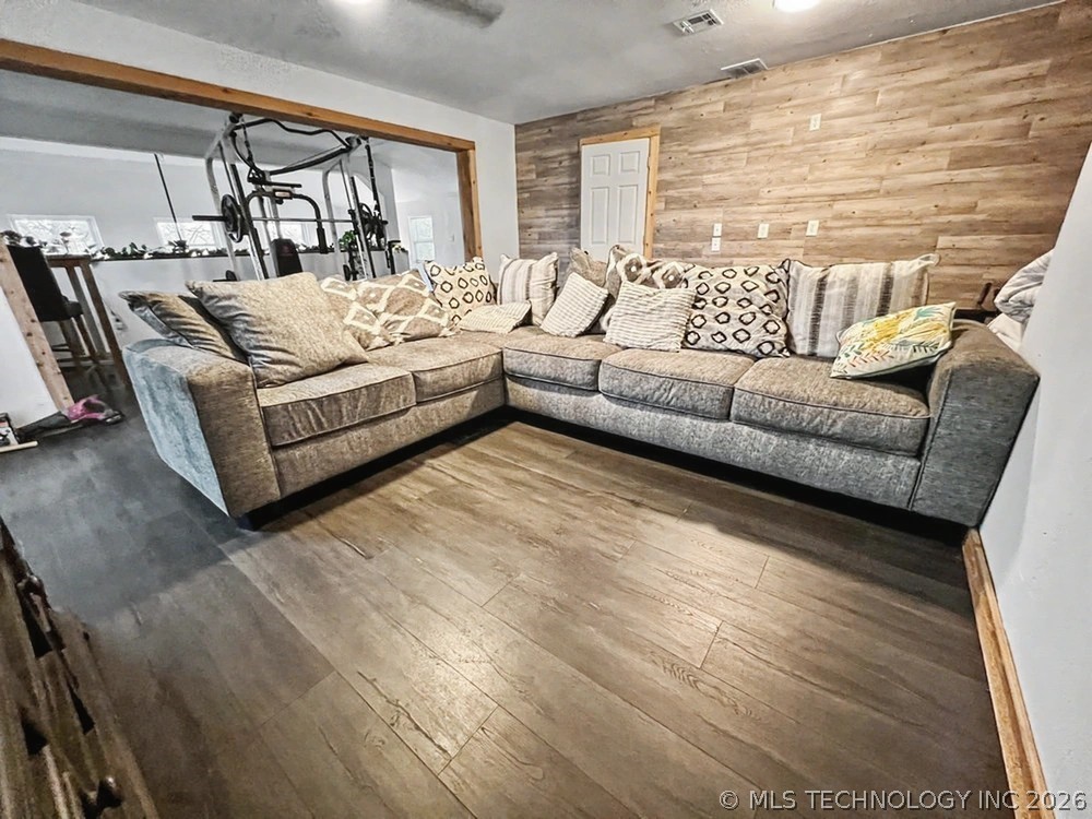 17902 E 688 Road Tahlequah OK 74464