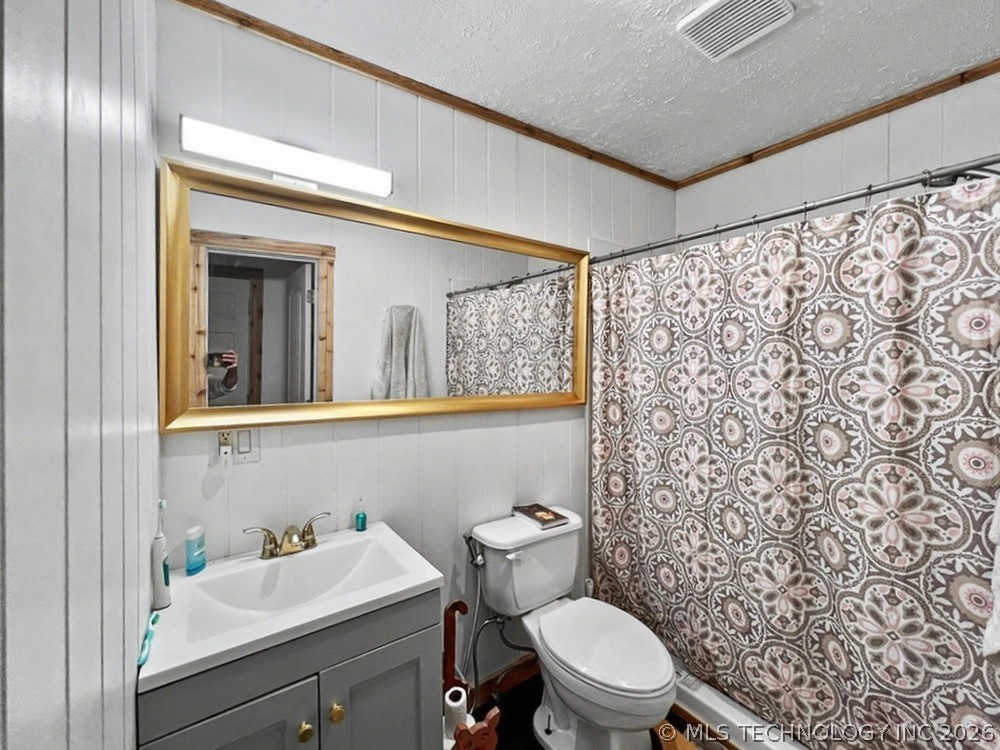17902 E 688 Road Tahlequah OK 74464