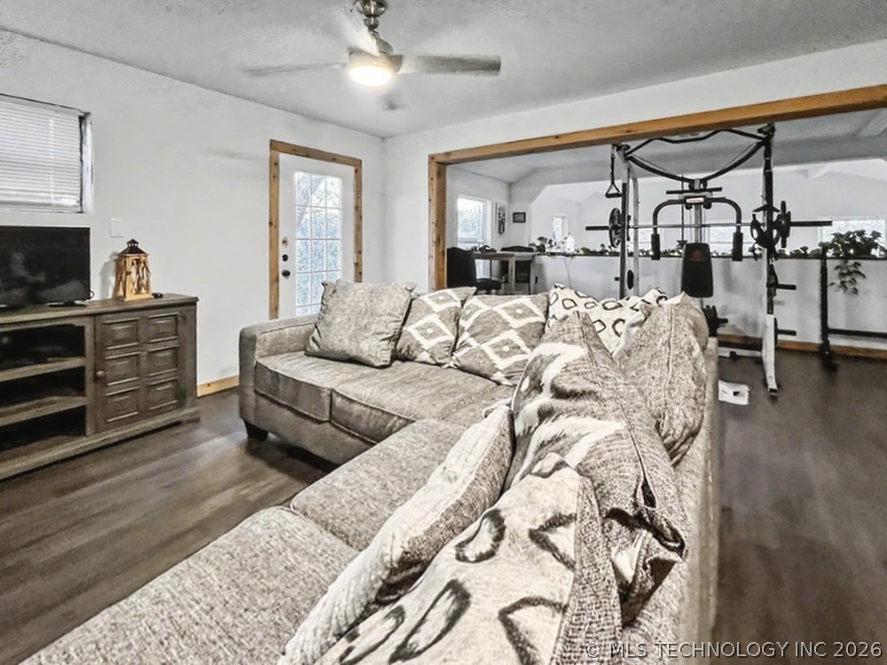 17902 E 688 Road Tahlequah OK 74464