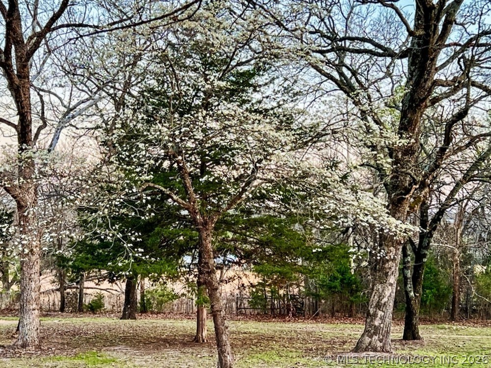 17902 E 688 Road Tahlequah OK 74464