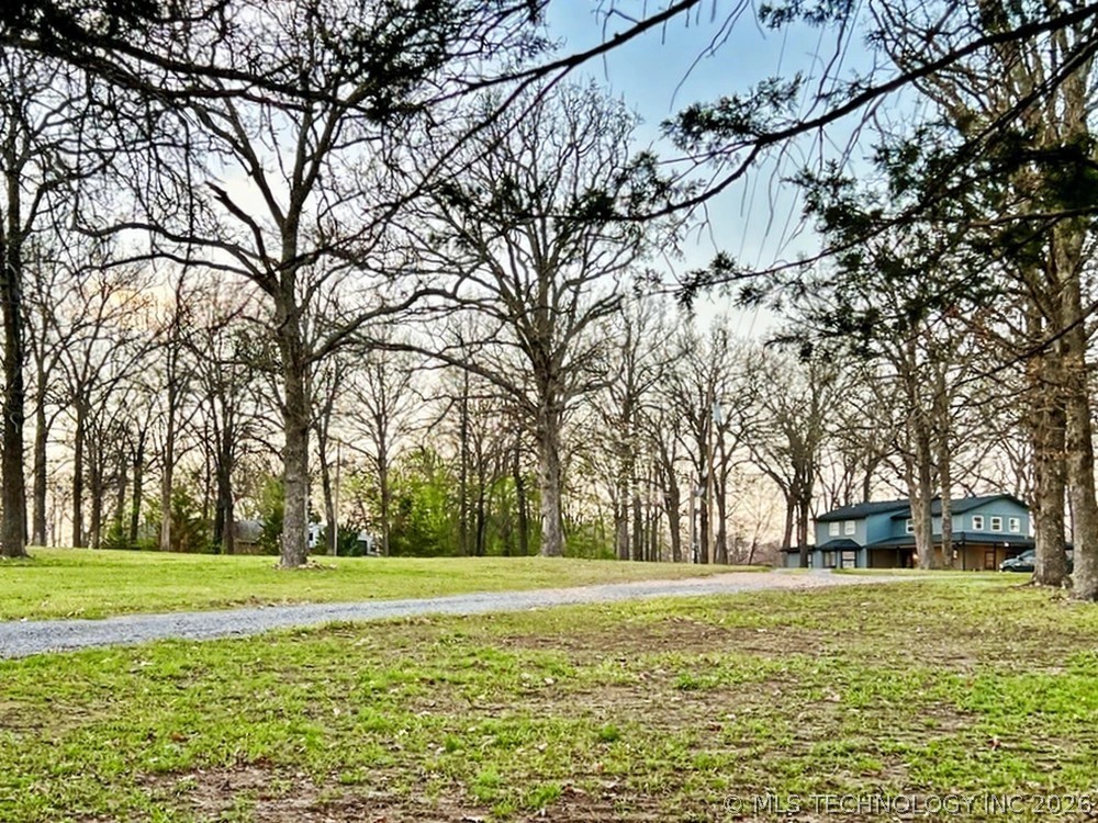 17902 E 688 Road Tahlequah OK 74464
