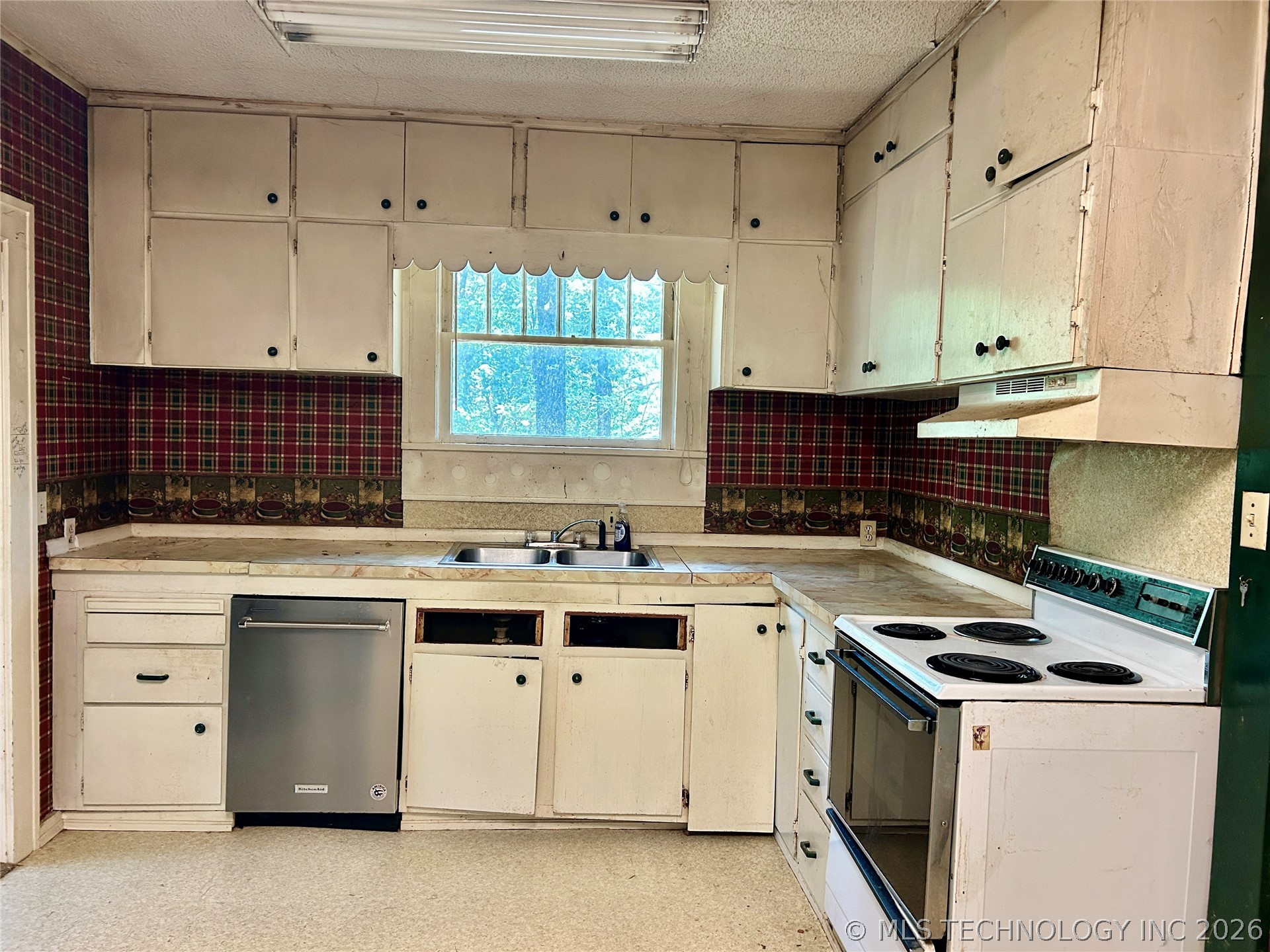 4791 Walnut Grove Colcord OK 74338