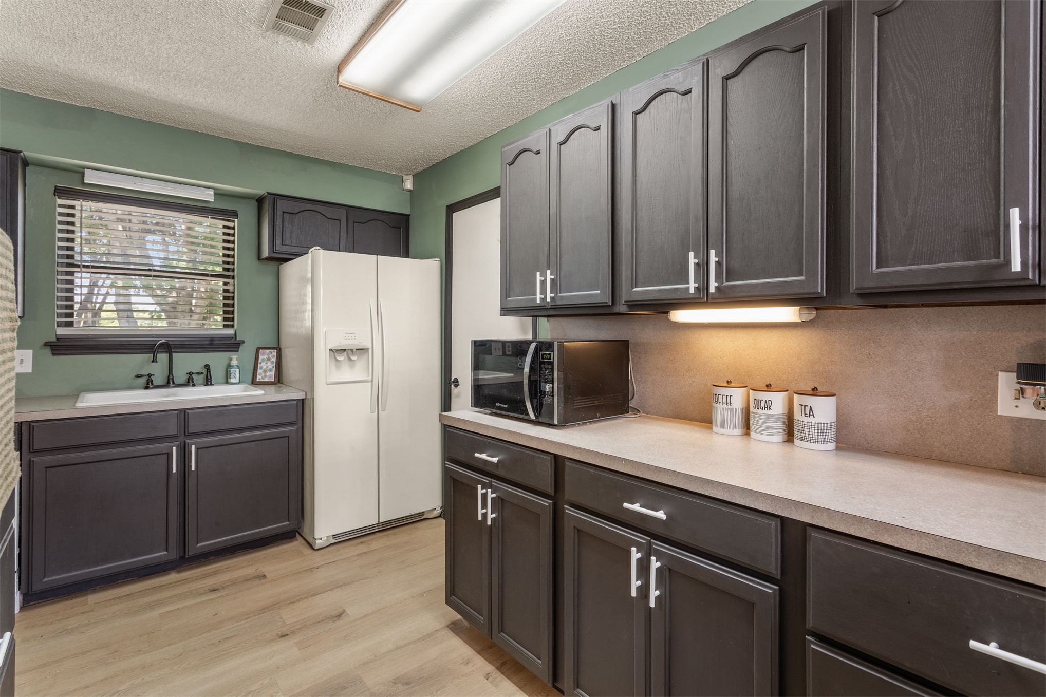 1848 S 123rd Eastavenue Tulsa OK 74128