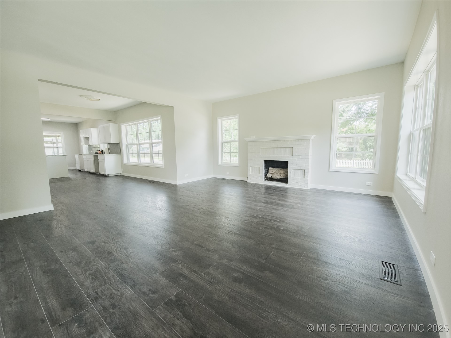 223 N 10th Durant OK 74701