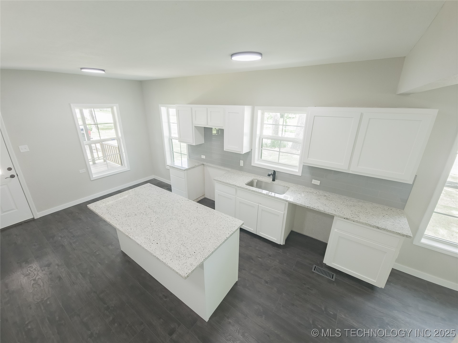223 N 10th Durant OK 74701