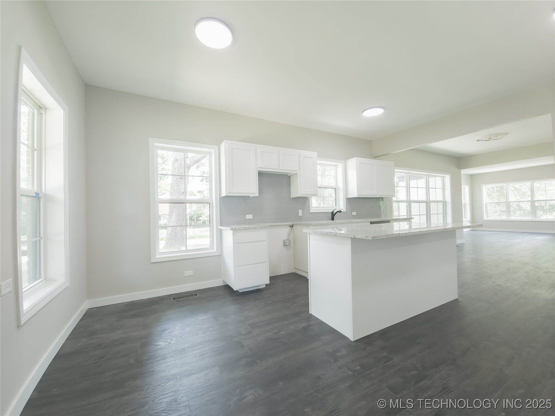223 N 10th Durant OK 74701