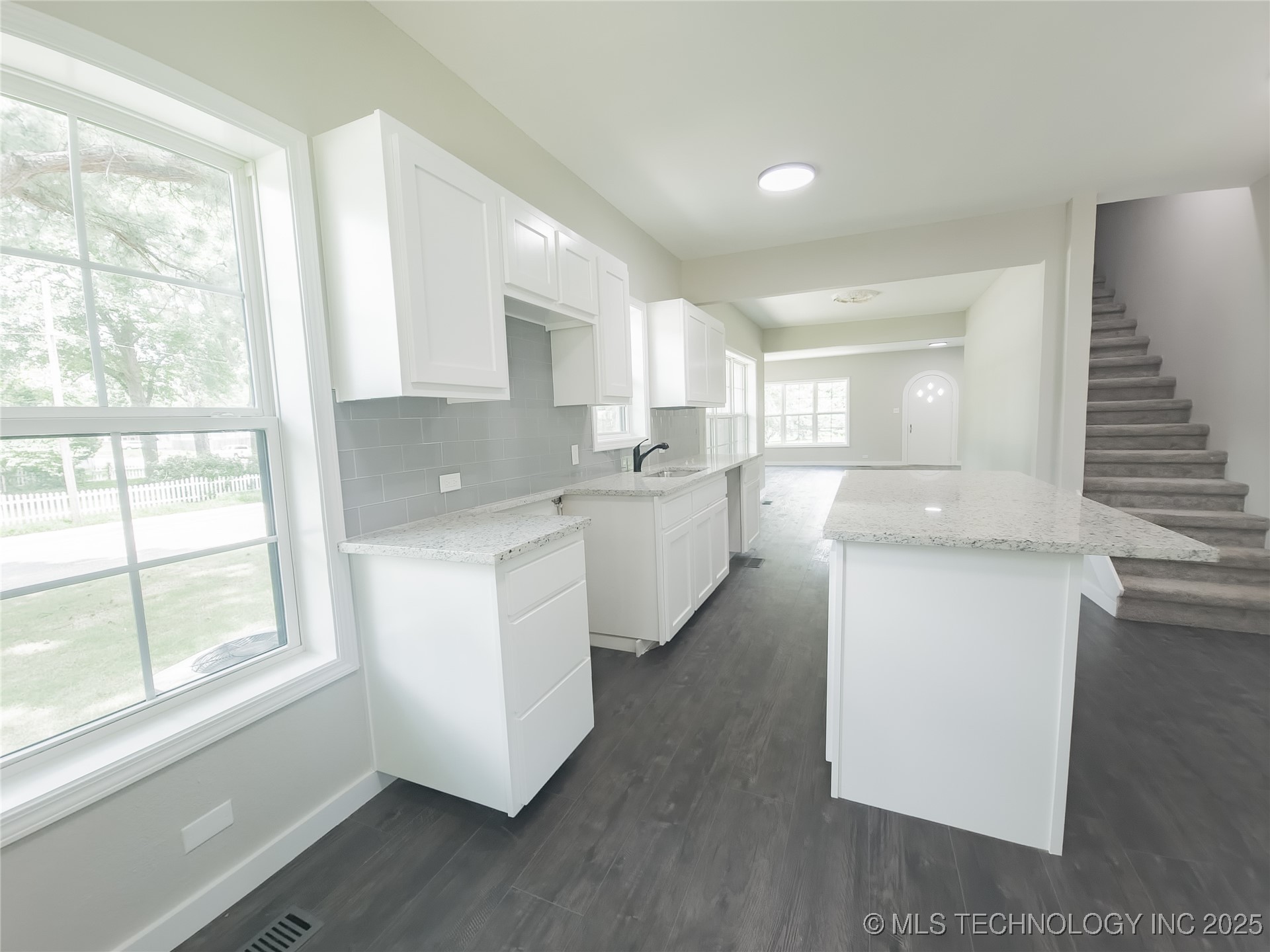 223 N 10th Durant OK 74701