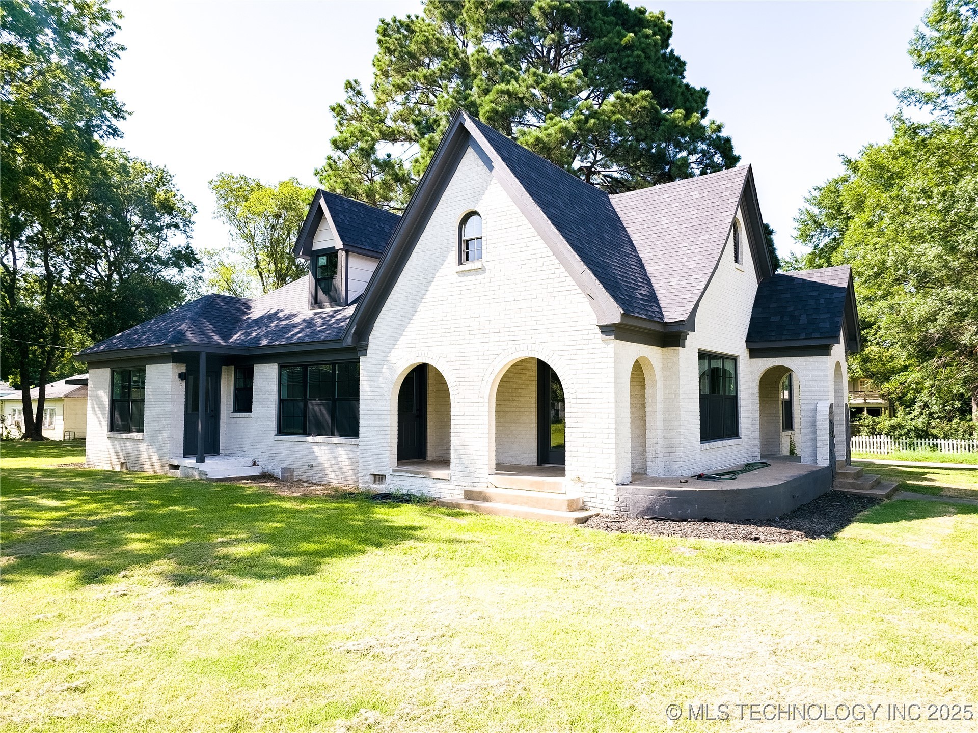 223 N 10th Durant OK 74701