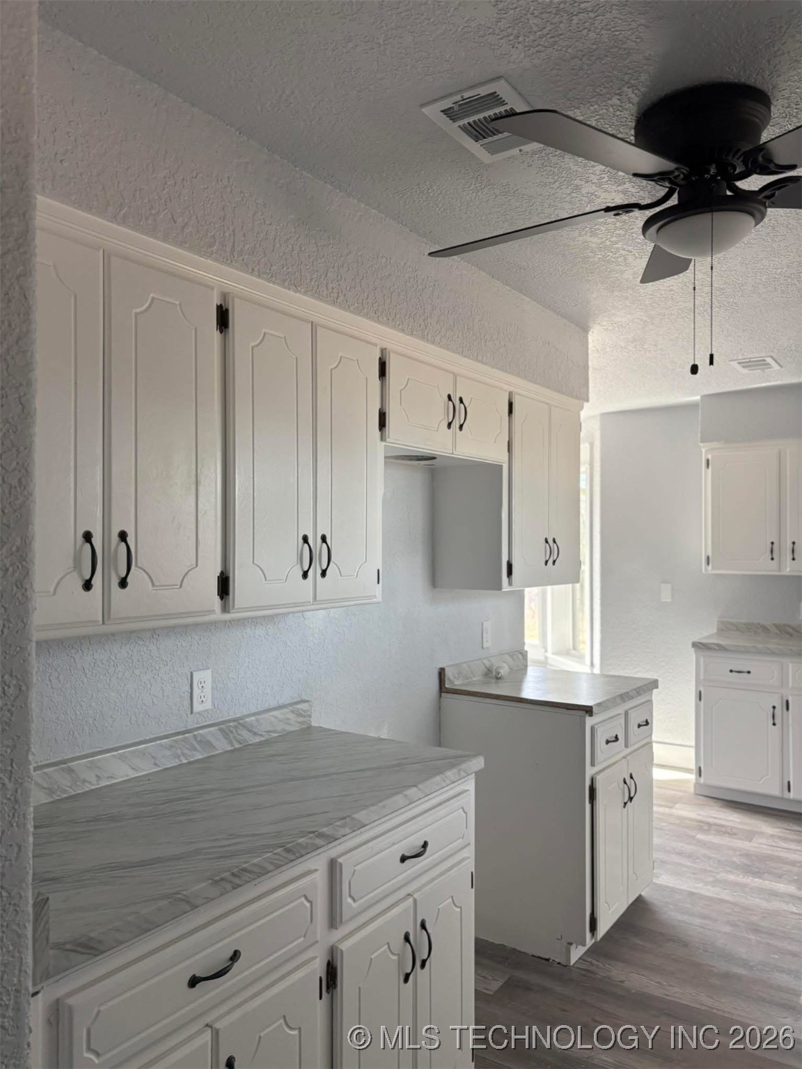 401 W H Avenue Milburn OK 73450
