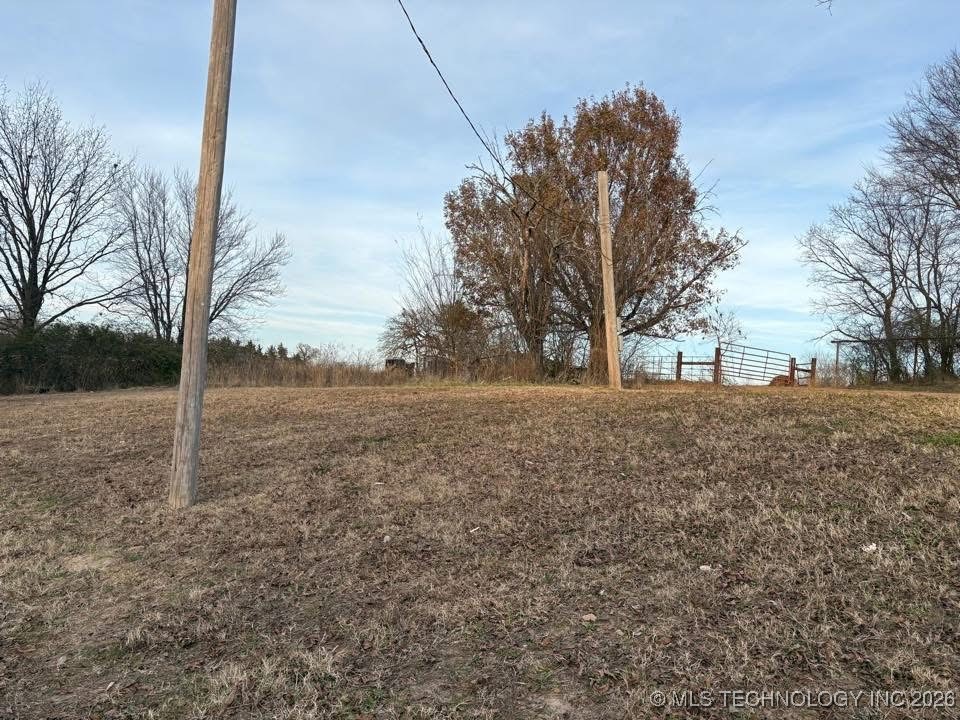 401 W H Avenue Milburn OK 73450