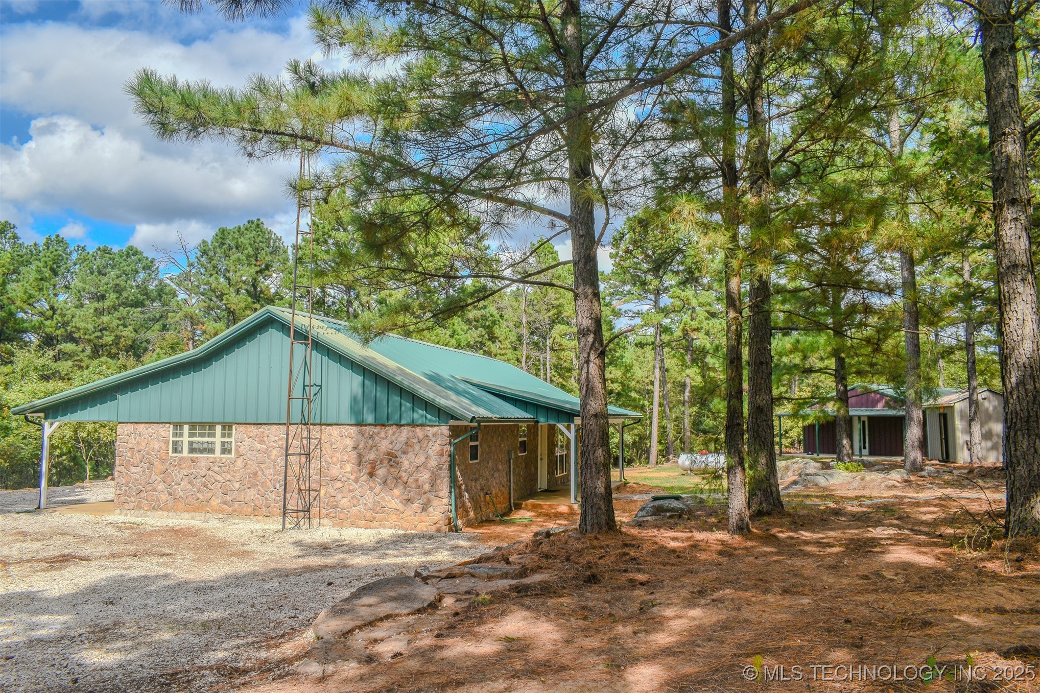 414041 E 1878 Road Antlers OK 74523