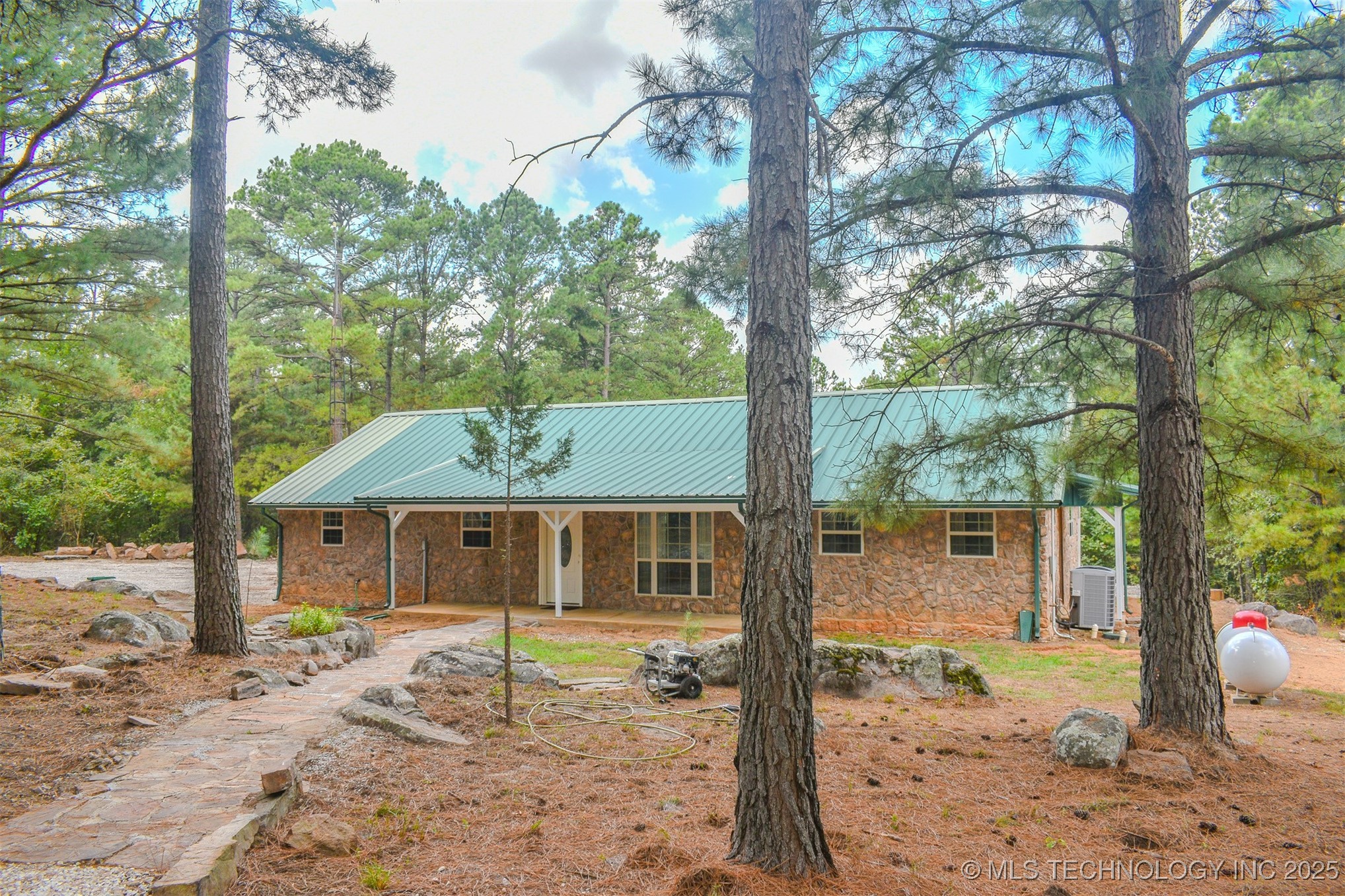 414041 E 1878 Road Antlers OK 74523