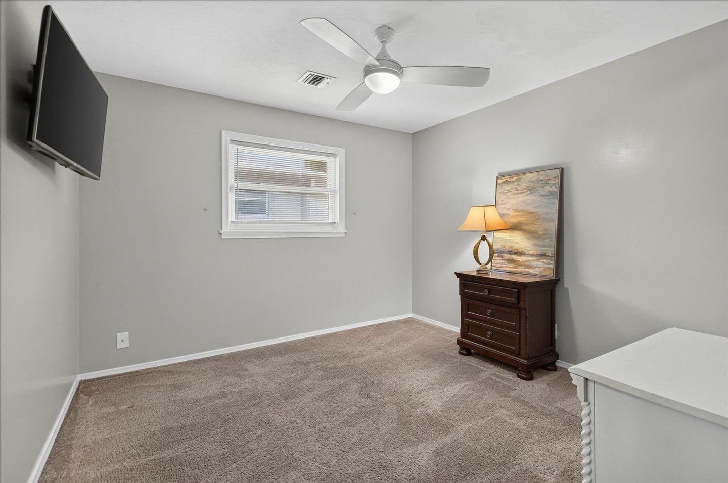 213 SE Roselawn Avenue Bartlesville OK 74006