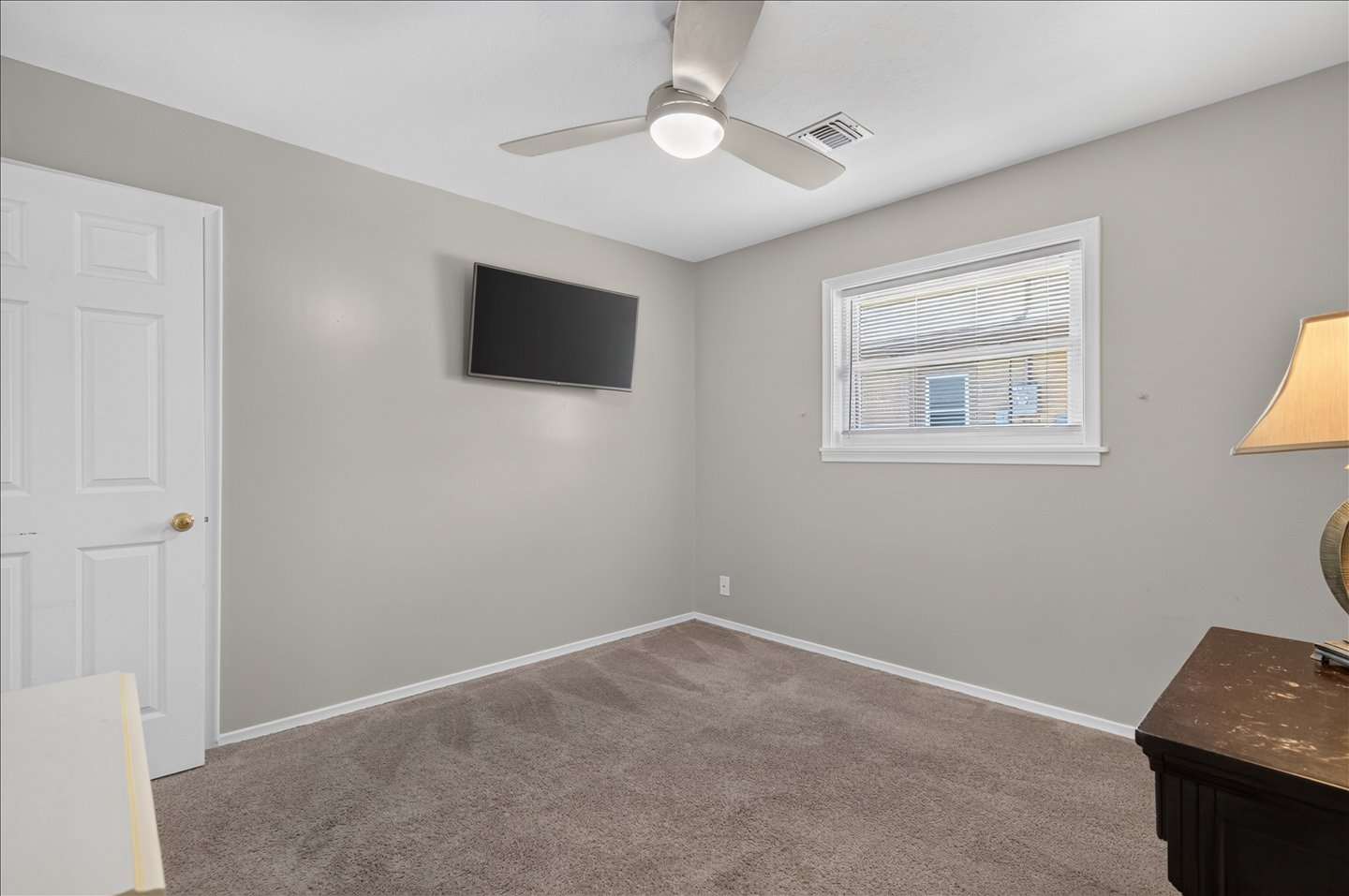 213 SE Roselawn Avenue Bartlesville OK 74006