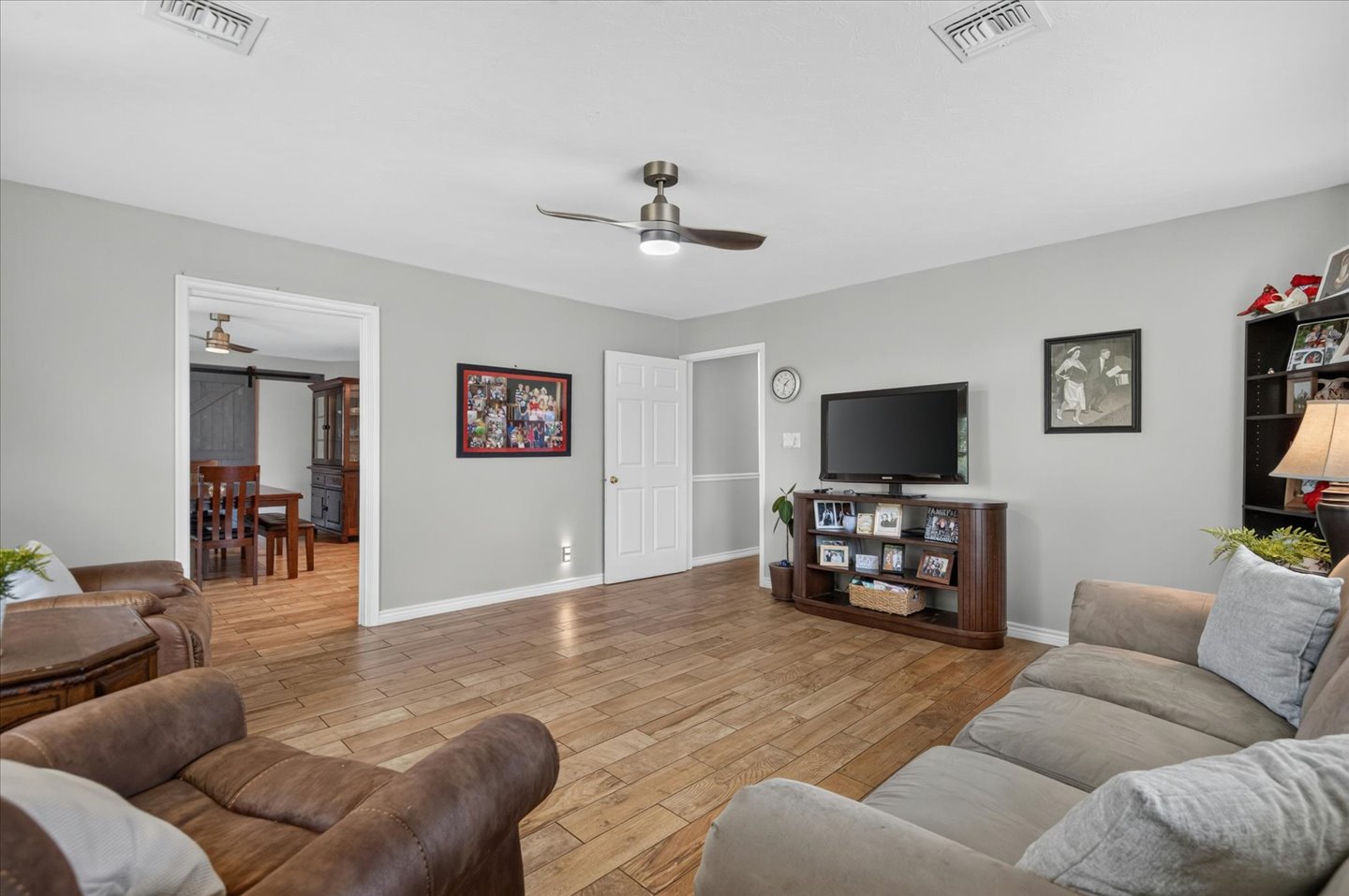 213 SE Roselawn Avenue Bartlesville OK 74006