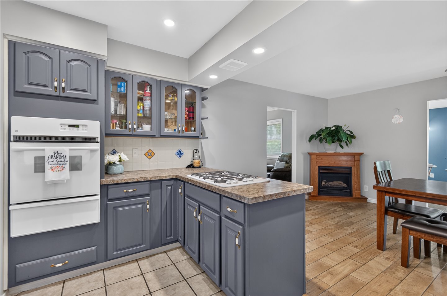 213 SE Roselawn Avenue Bartlesville OK 74006