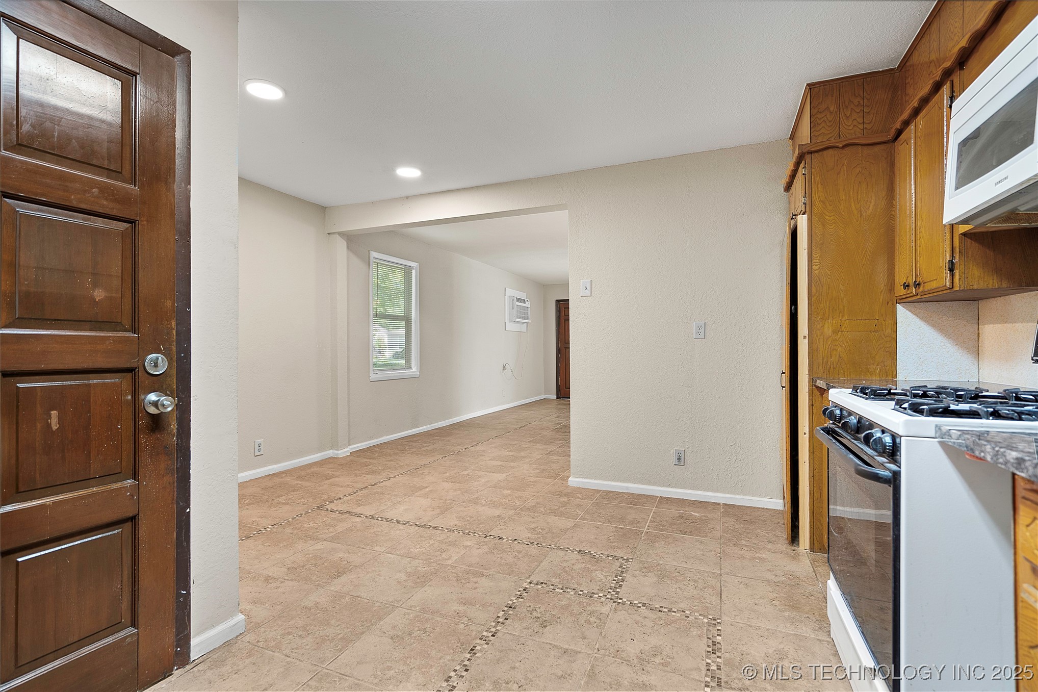 1624 7th NW Ardmore OK 73401