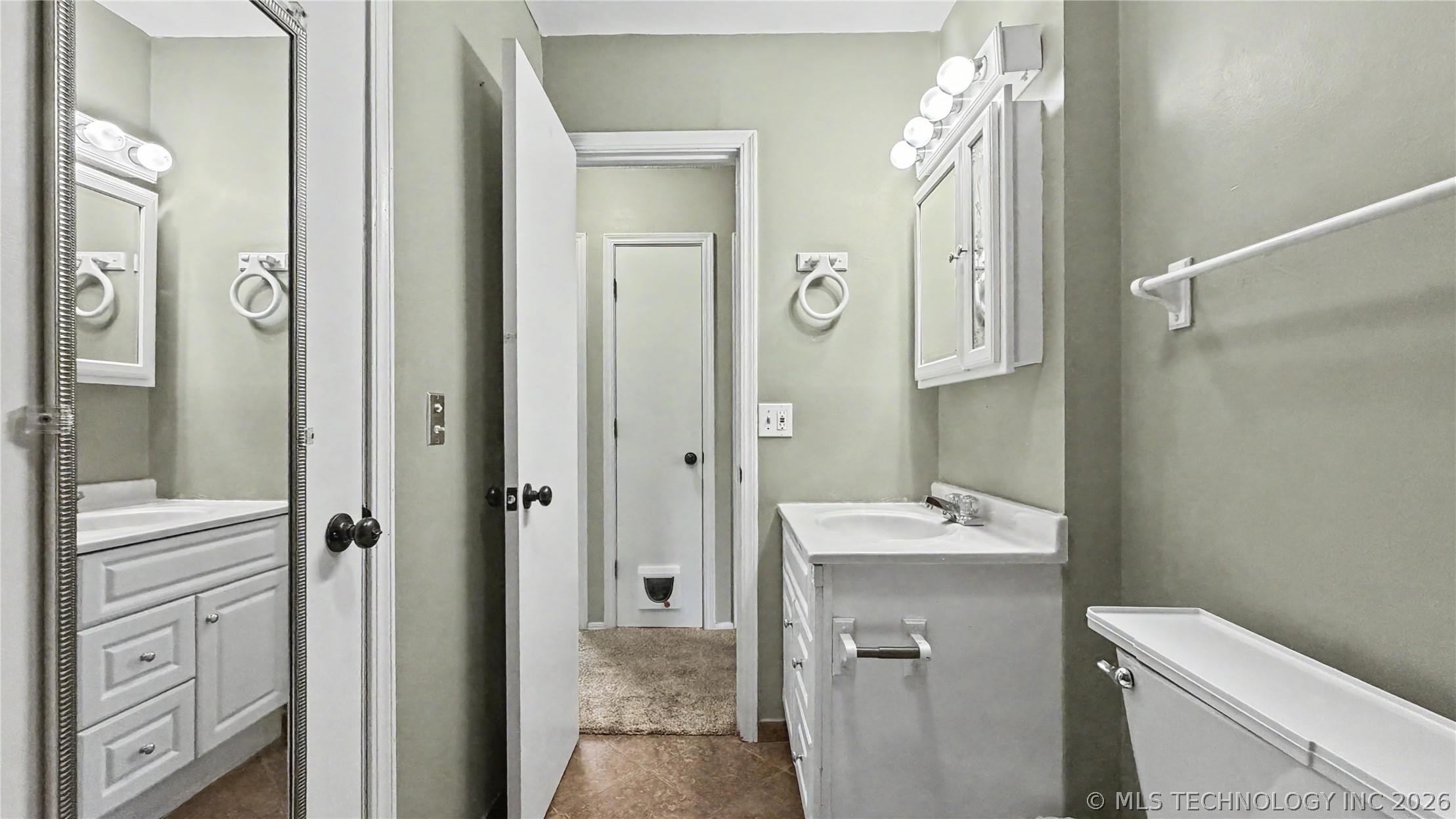 408 S Osage Street Grove OK 74344