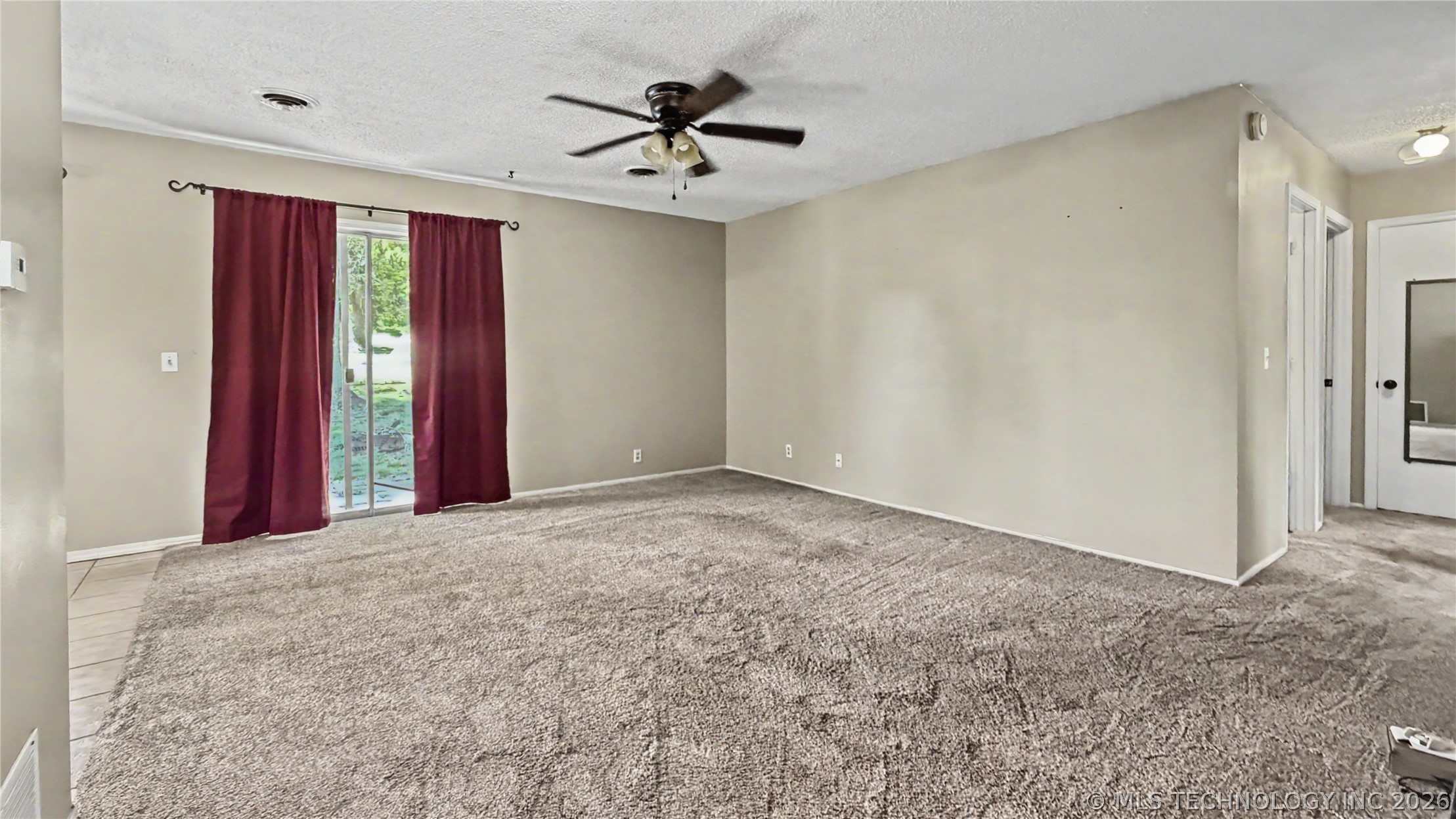 408 S Osage Street Grove OK 74344