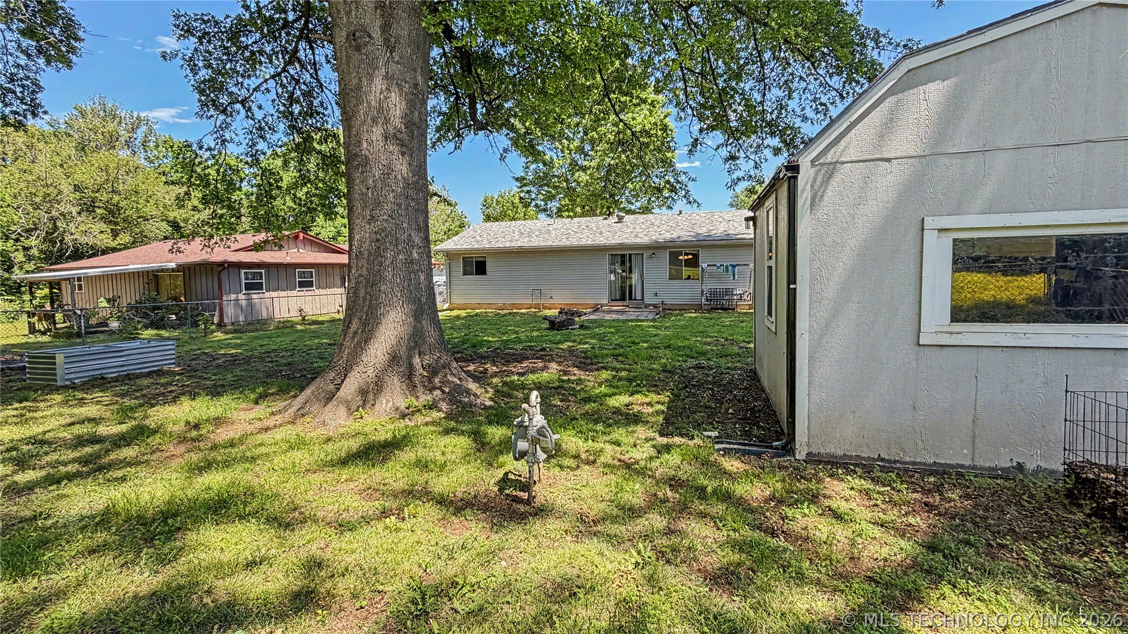 408 S Osage Street Grove OK 74344
