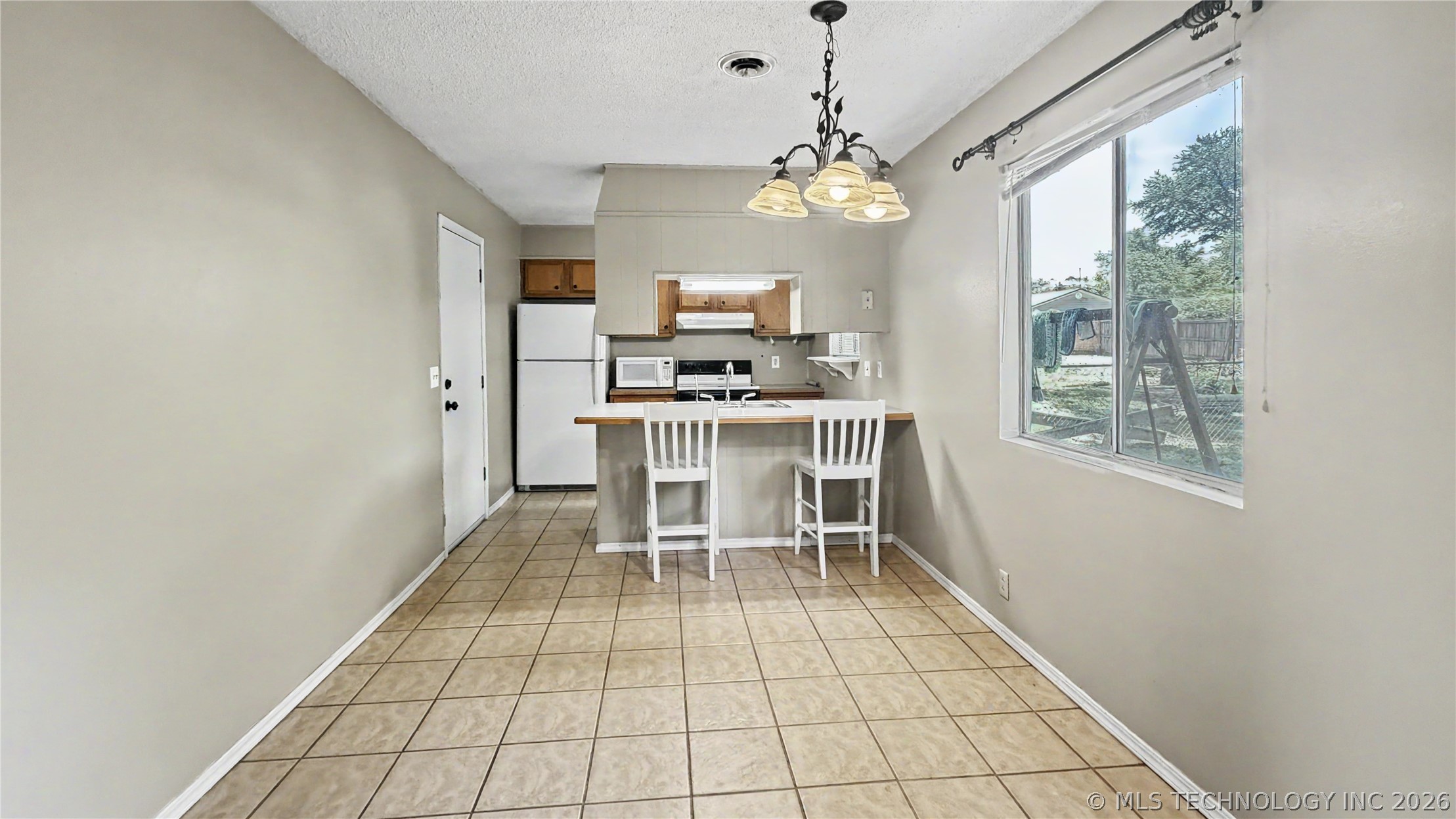 408 S Osage Street Grove OK 74344