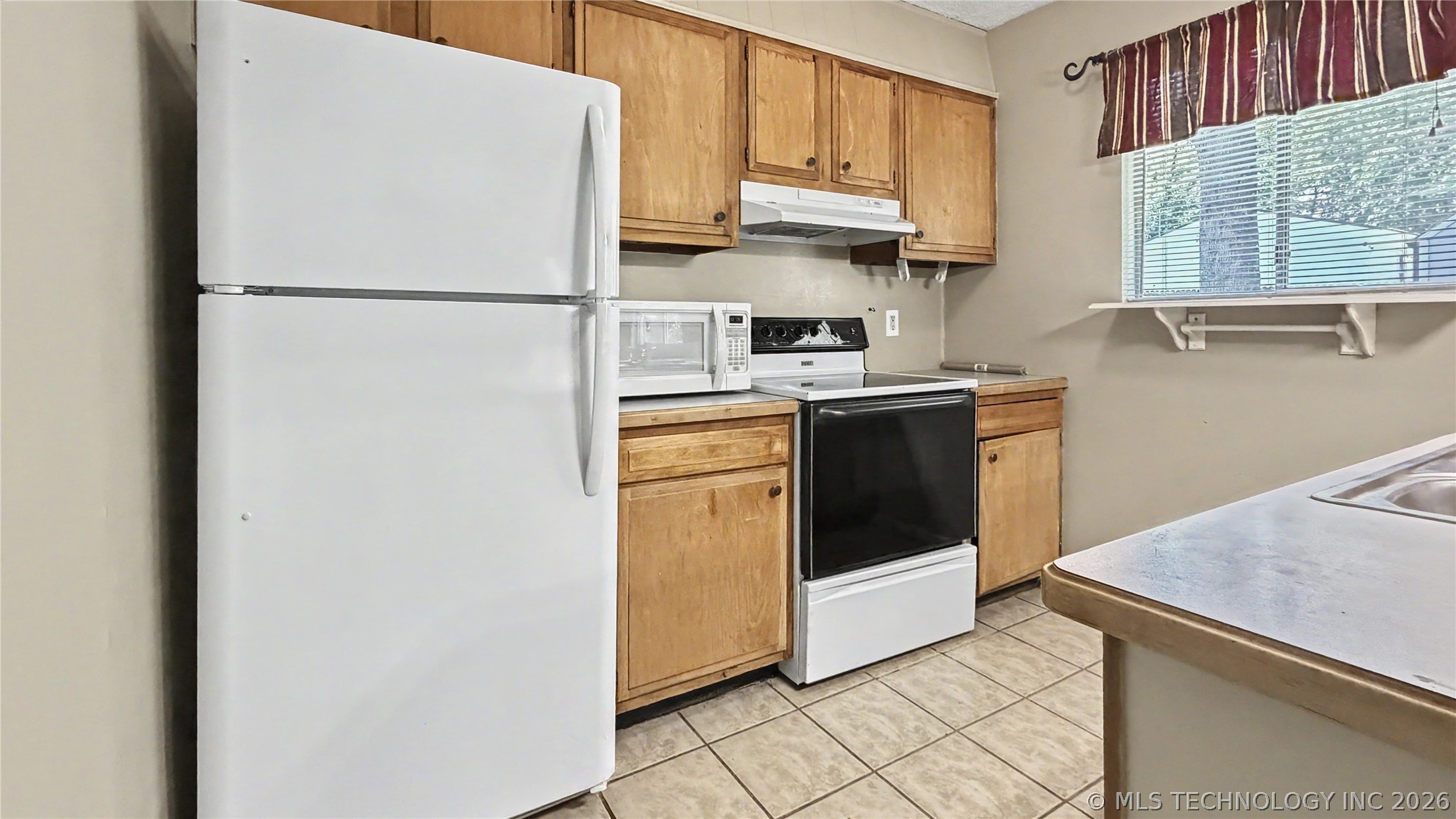 408 S Osage Street Grove OK 74344